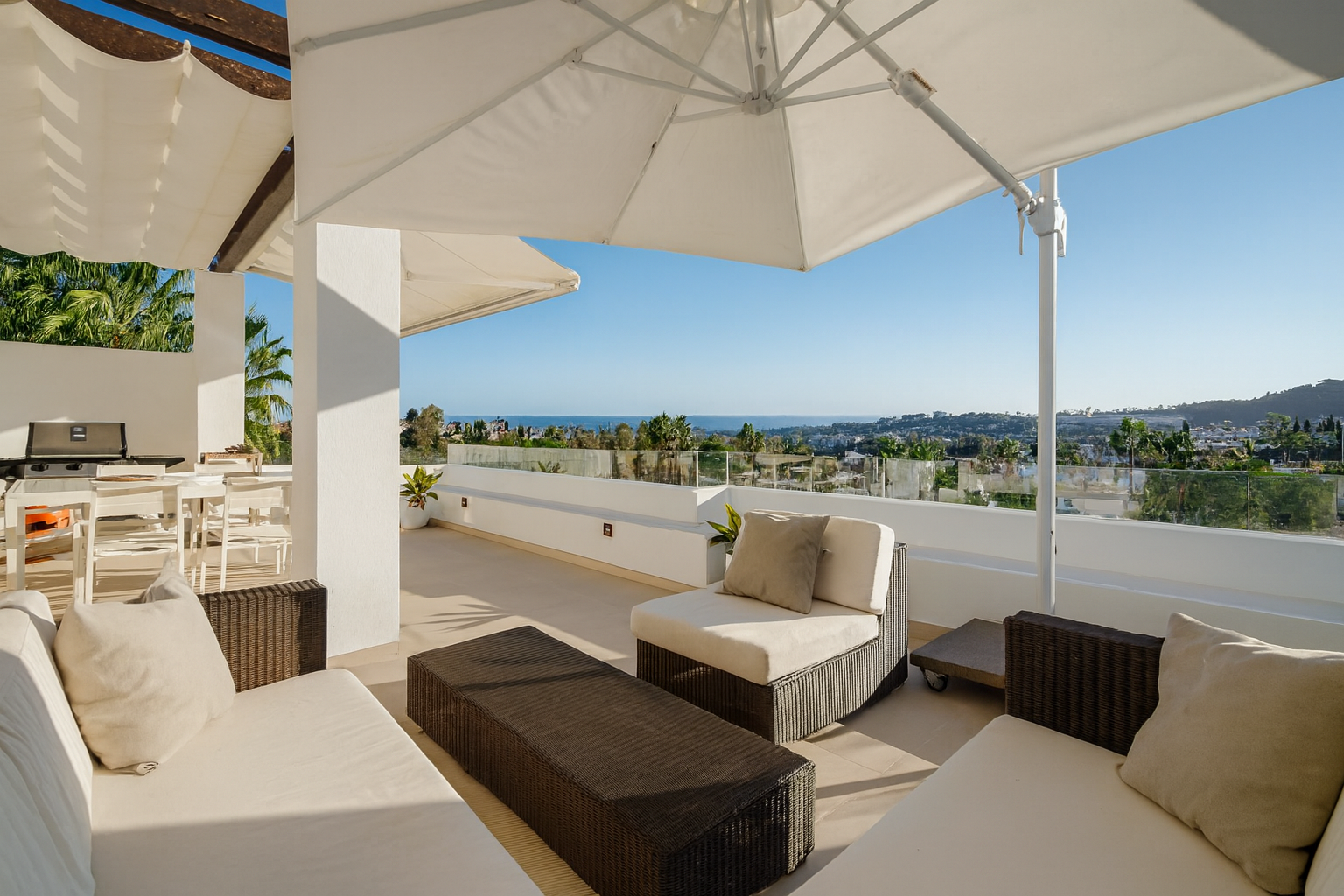 Duplex Penthouse · Marbella · (145472)