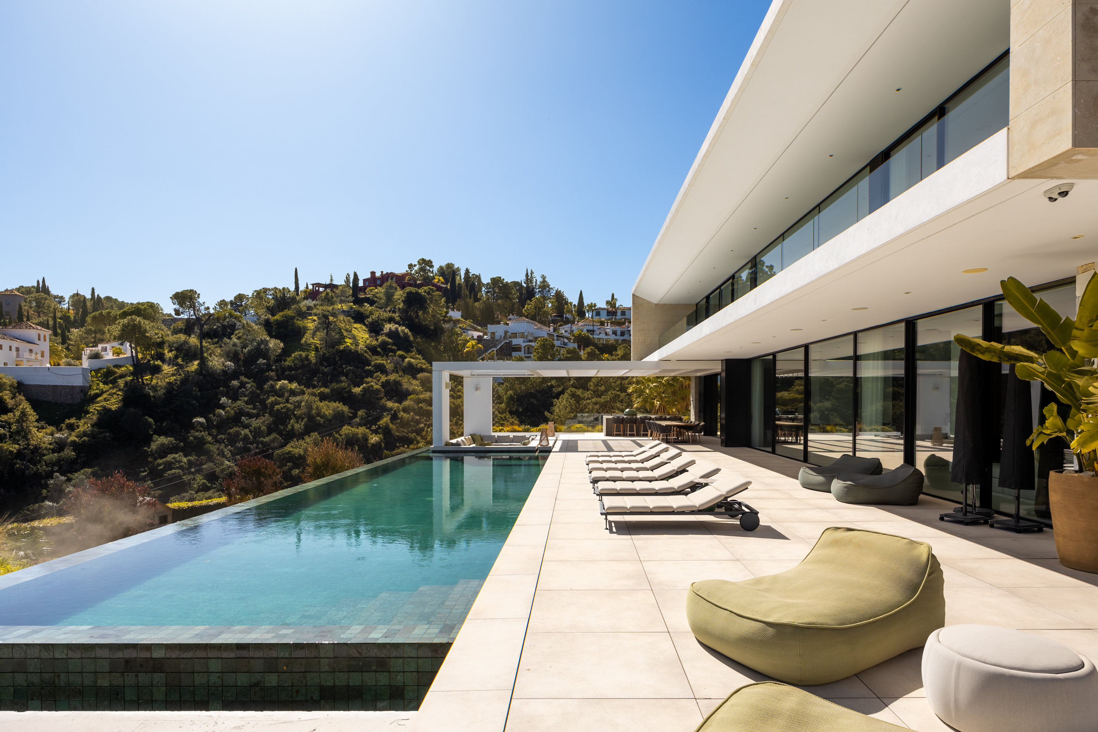 Villa · Benahavis · (145558)