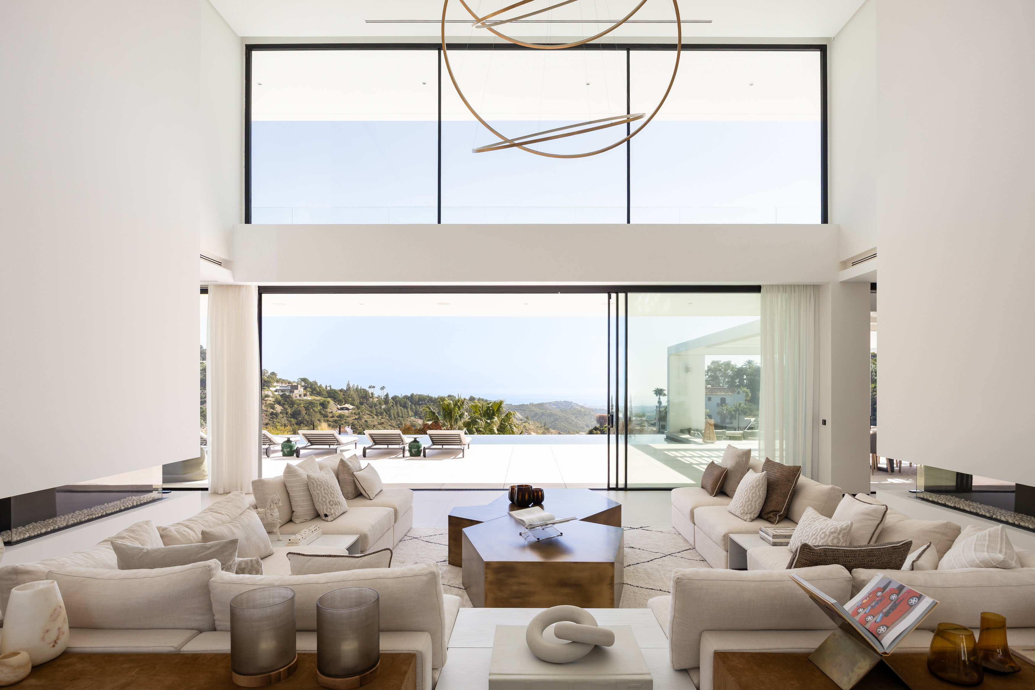 Villa · Benahavis · (145558)