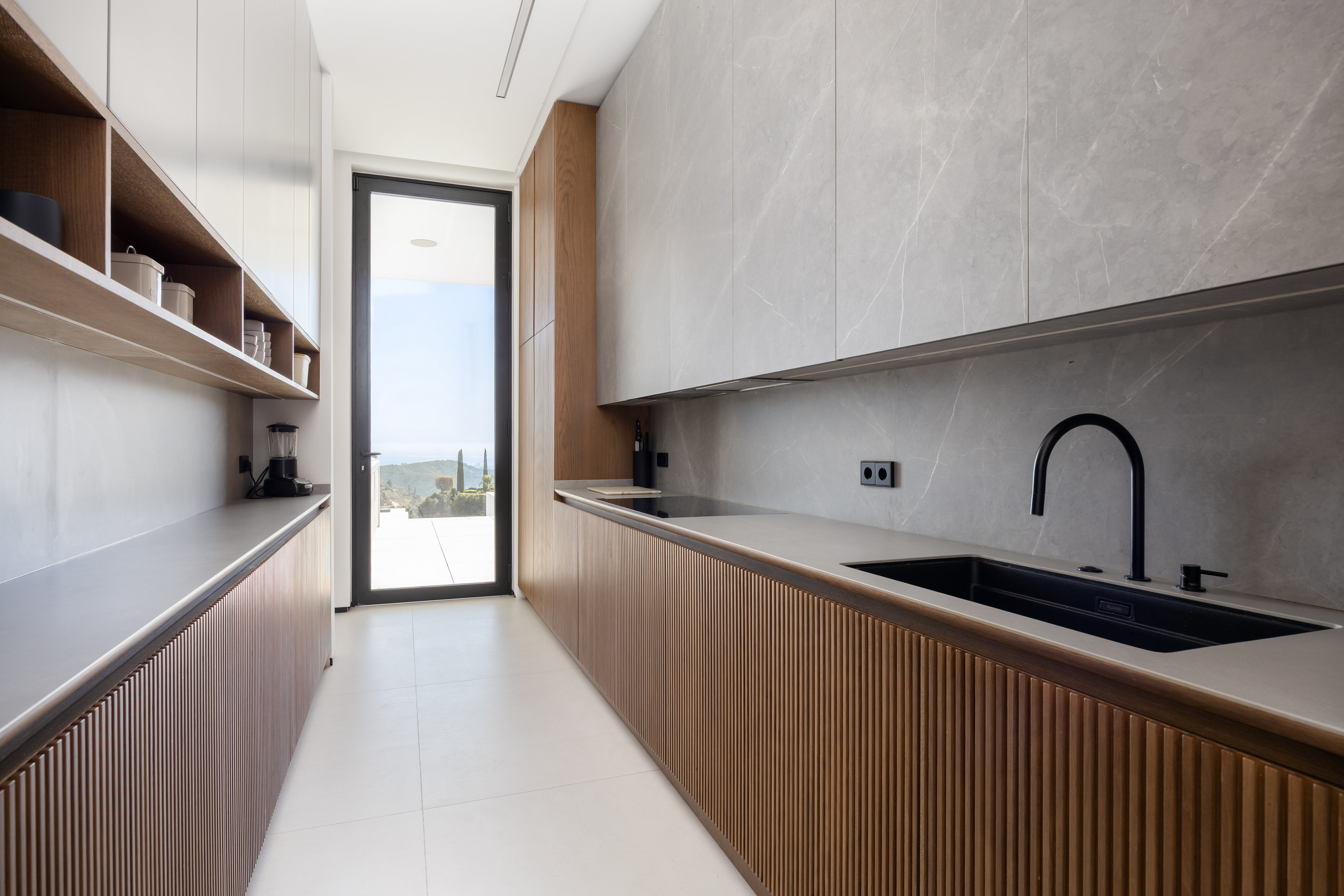 Villa · Benahavis · (145558)