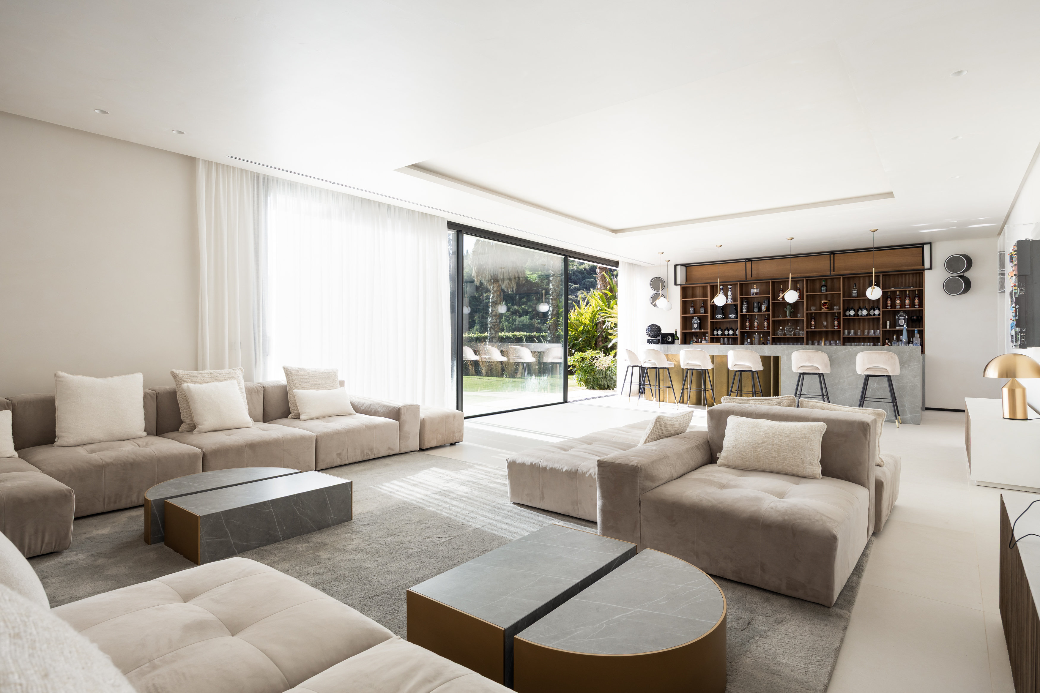 Villa · Benahavis · (145558)