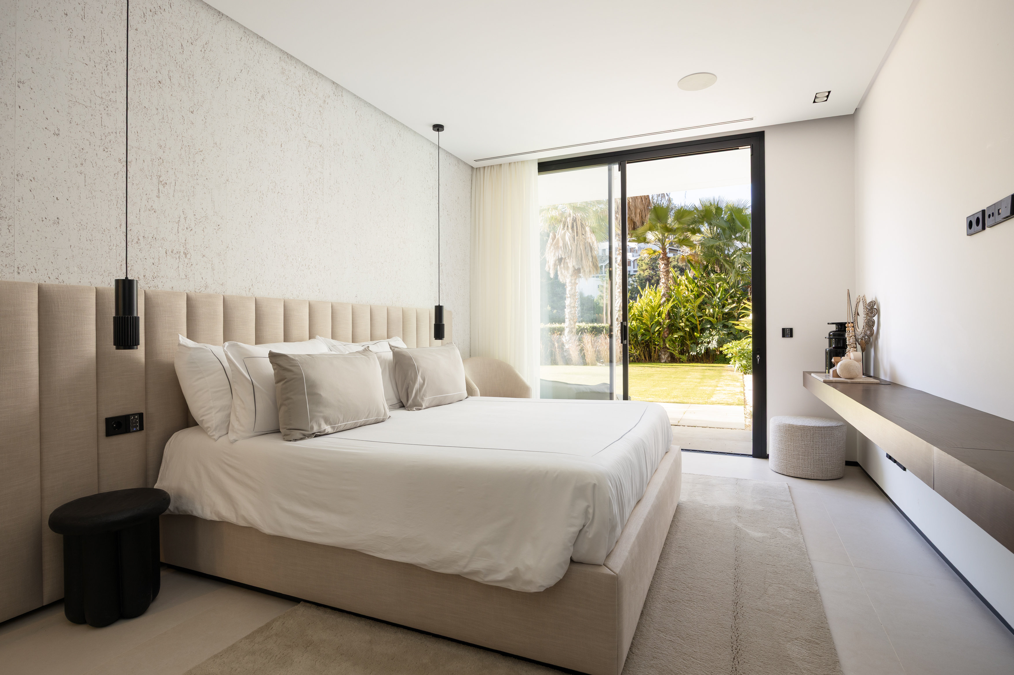 Villa · Benahavis · (145558)