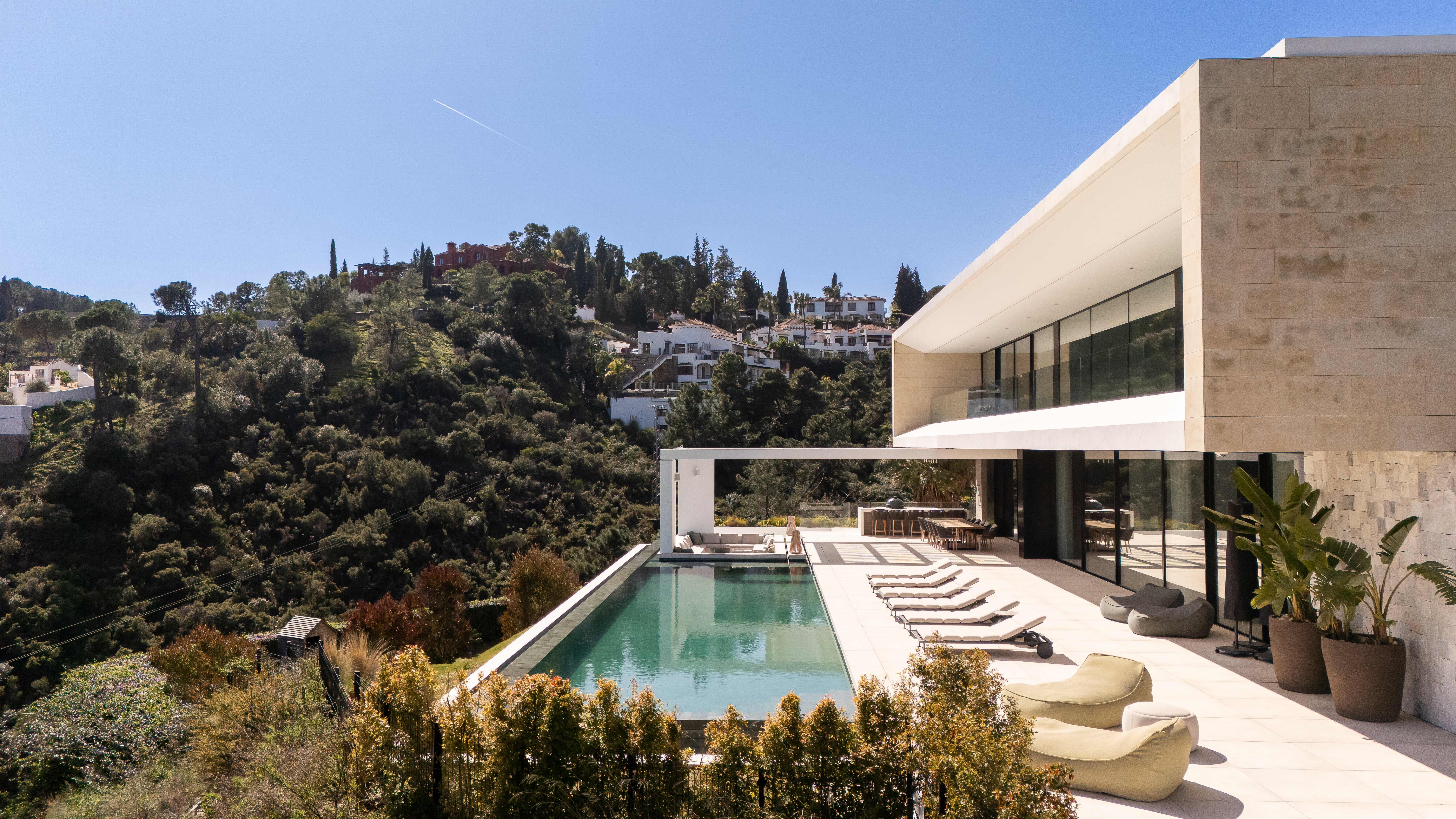 Villa · Benahavis · (145558)