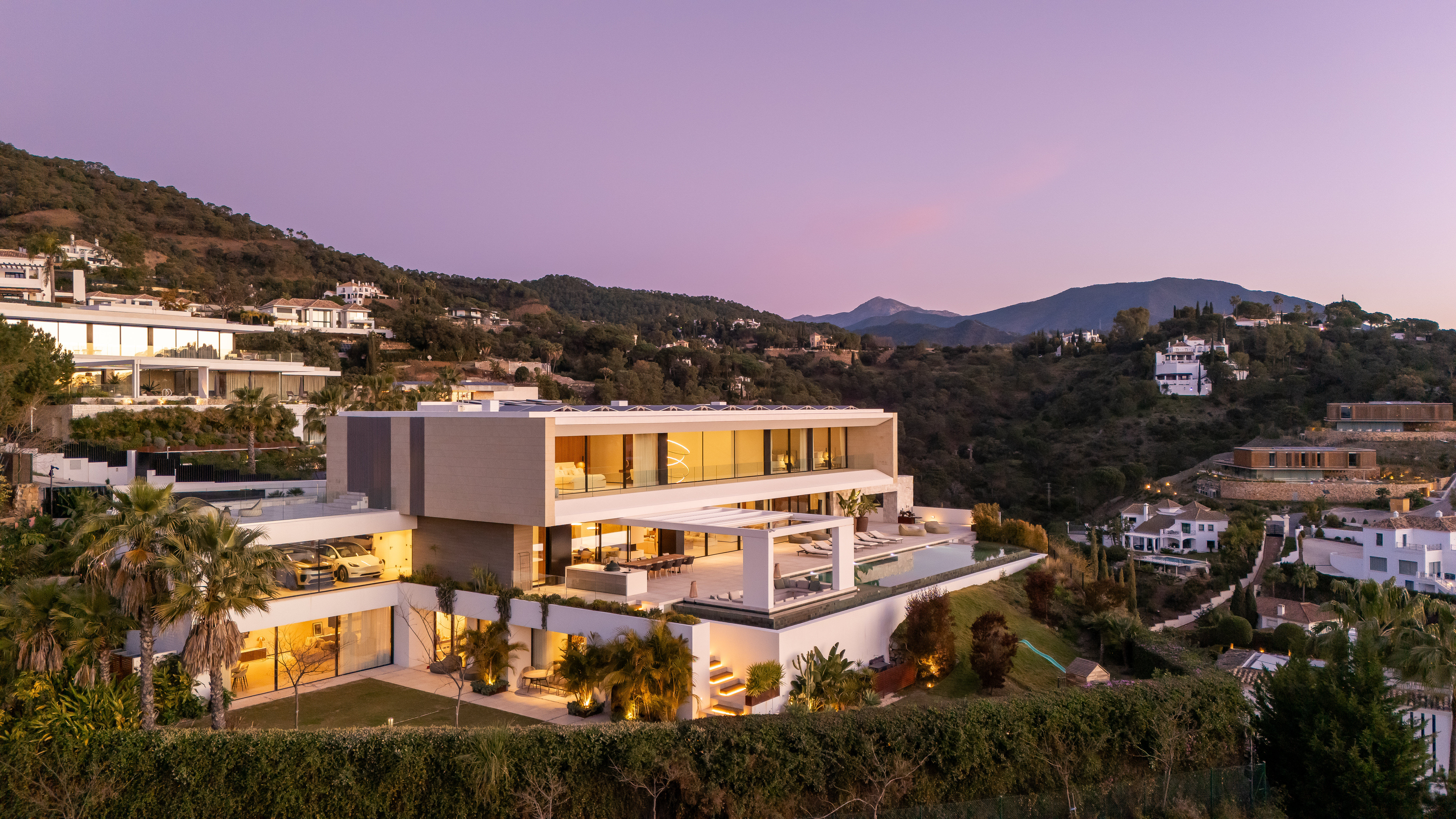 Villa · Benahavis · (145558)