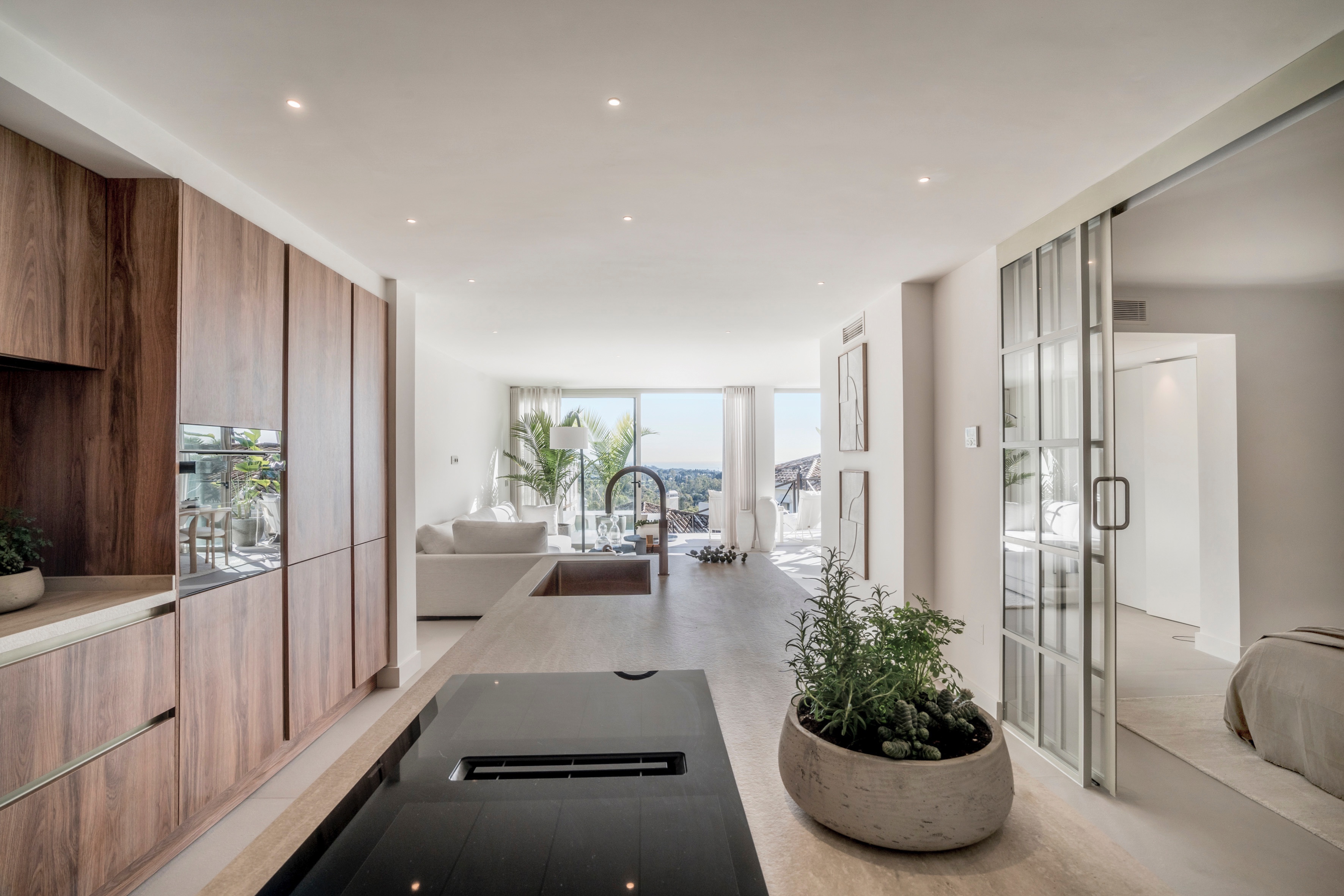 Ground Floor Apartment · Marbella · (687-00169P)