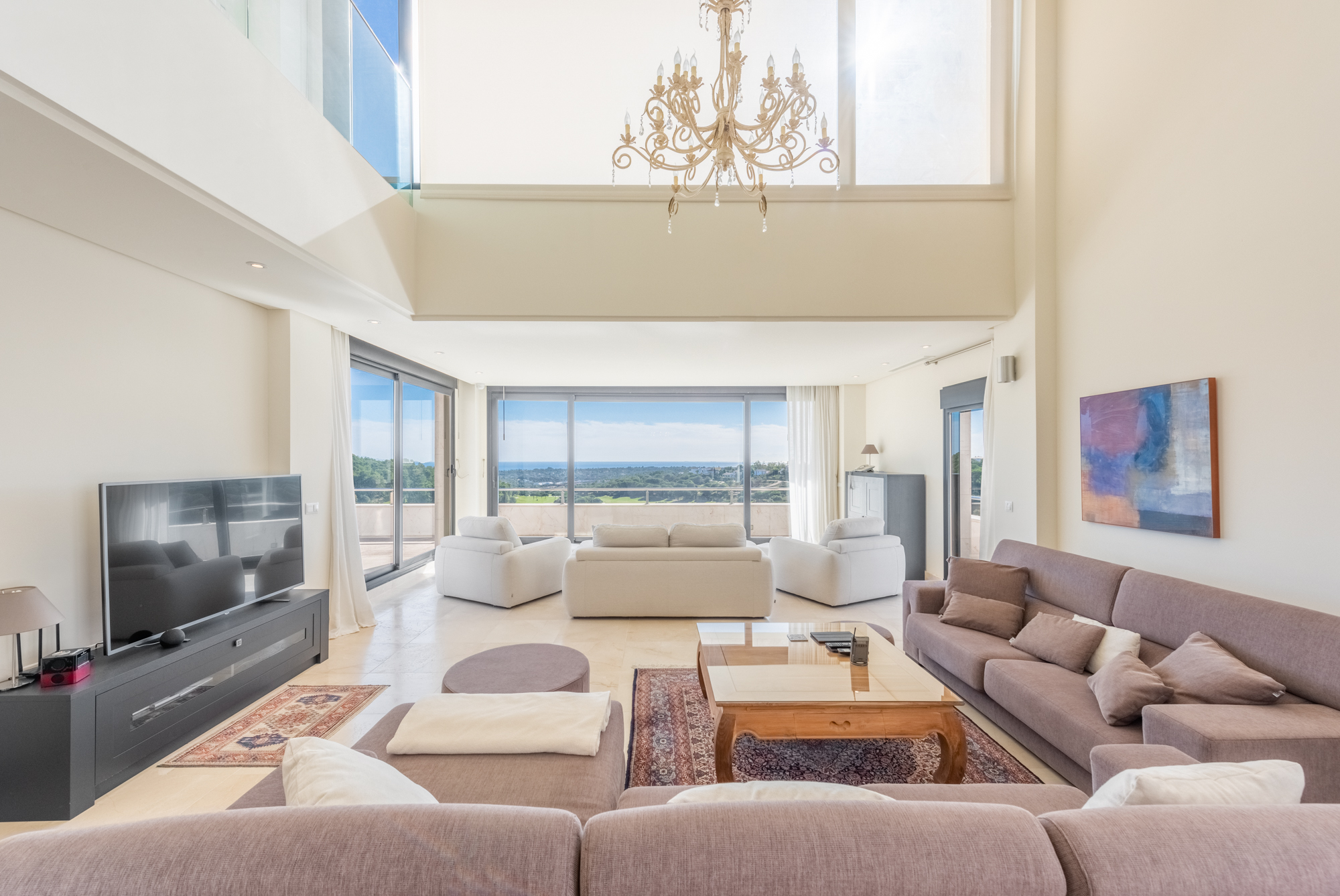 Villa · Sotogrande · (VI23145)