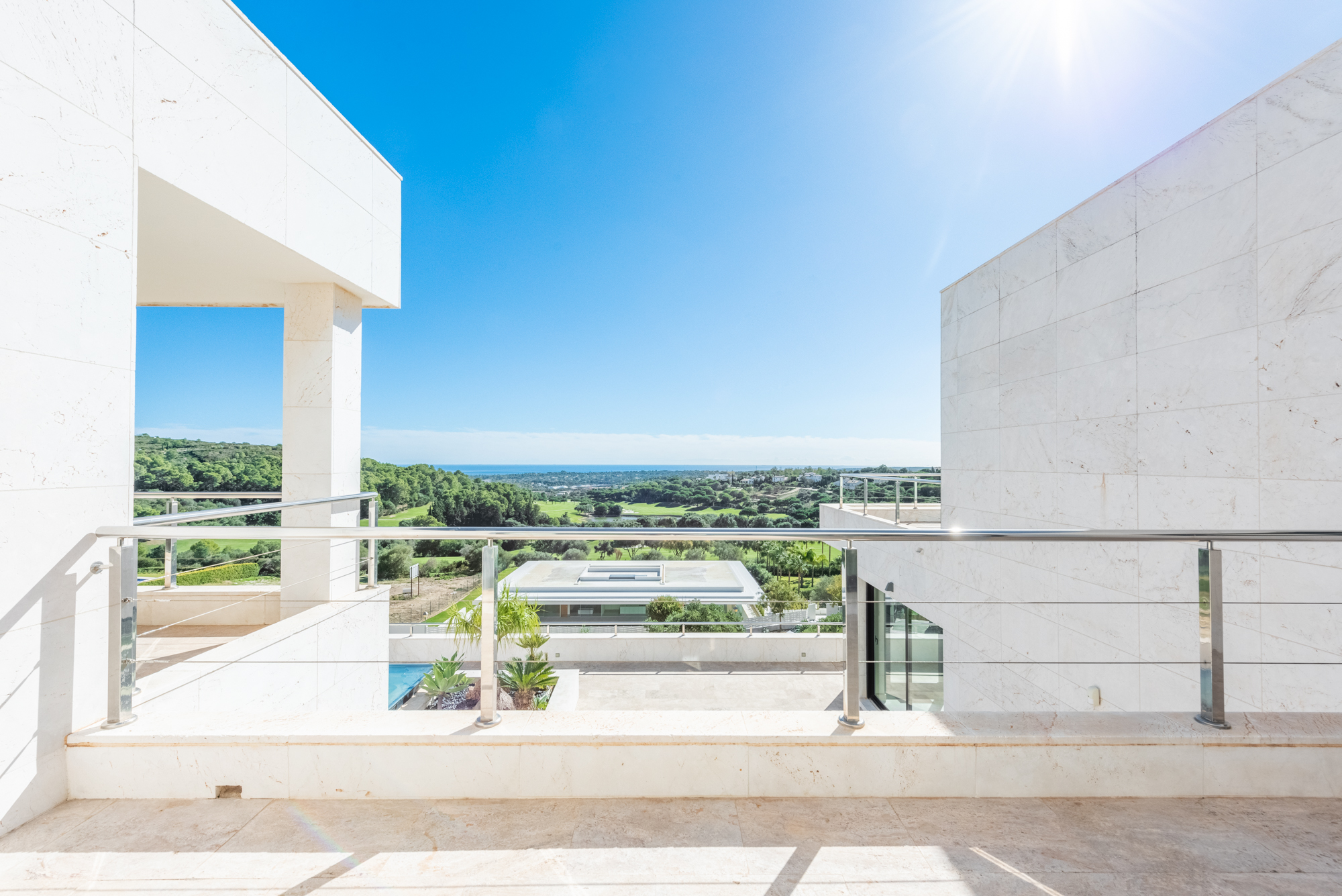 Villa · Sotogrande · (VI23145)