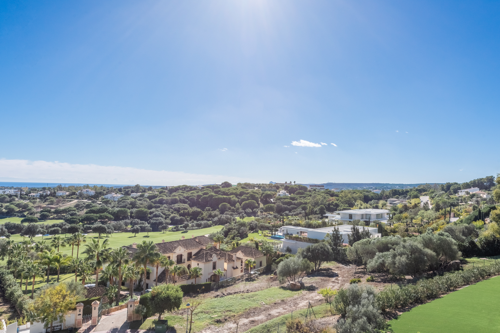 Villa · Sotogrande · (VI23145)