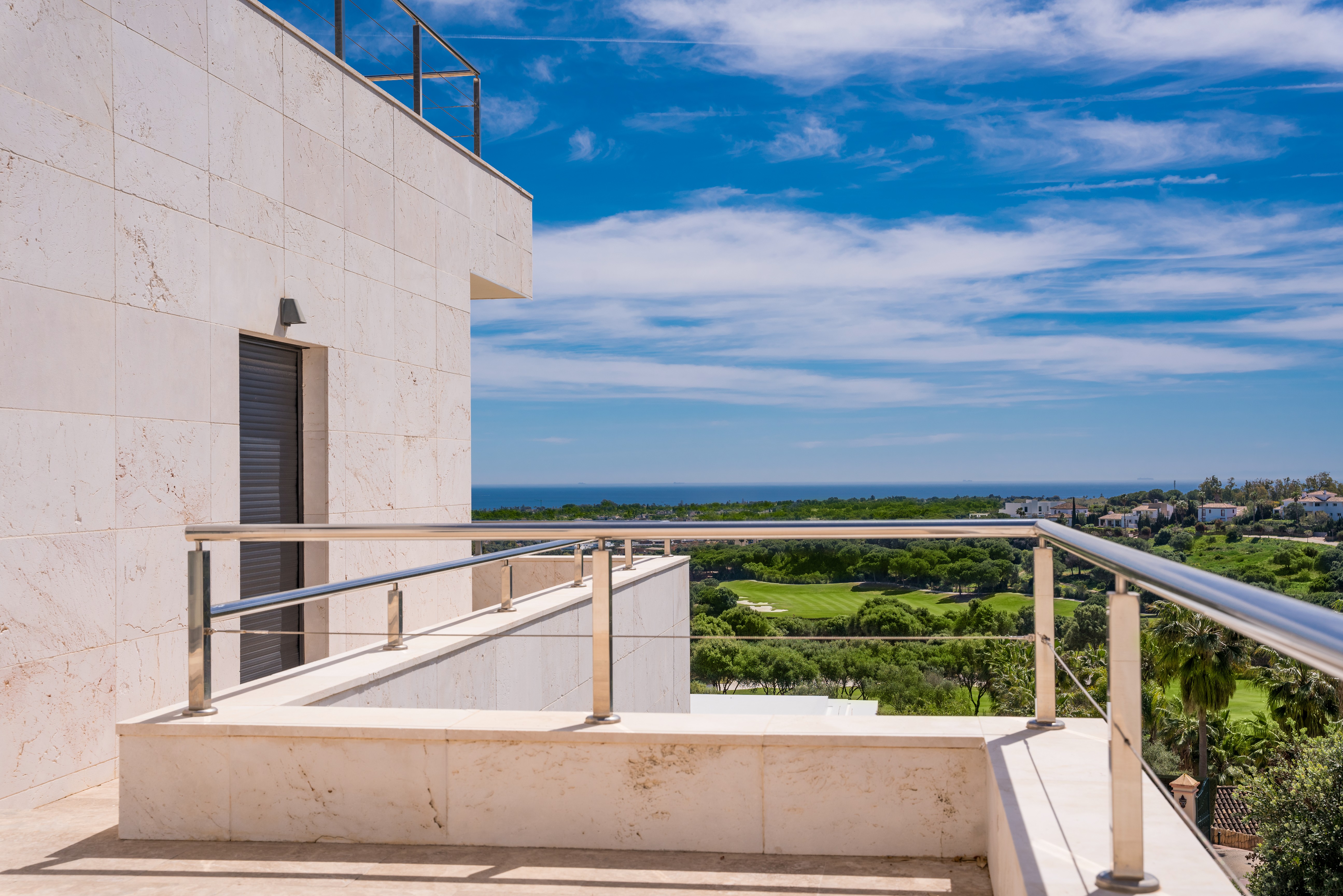Villa · Sotogrande · (VI23145)