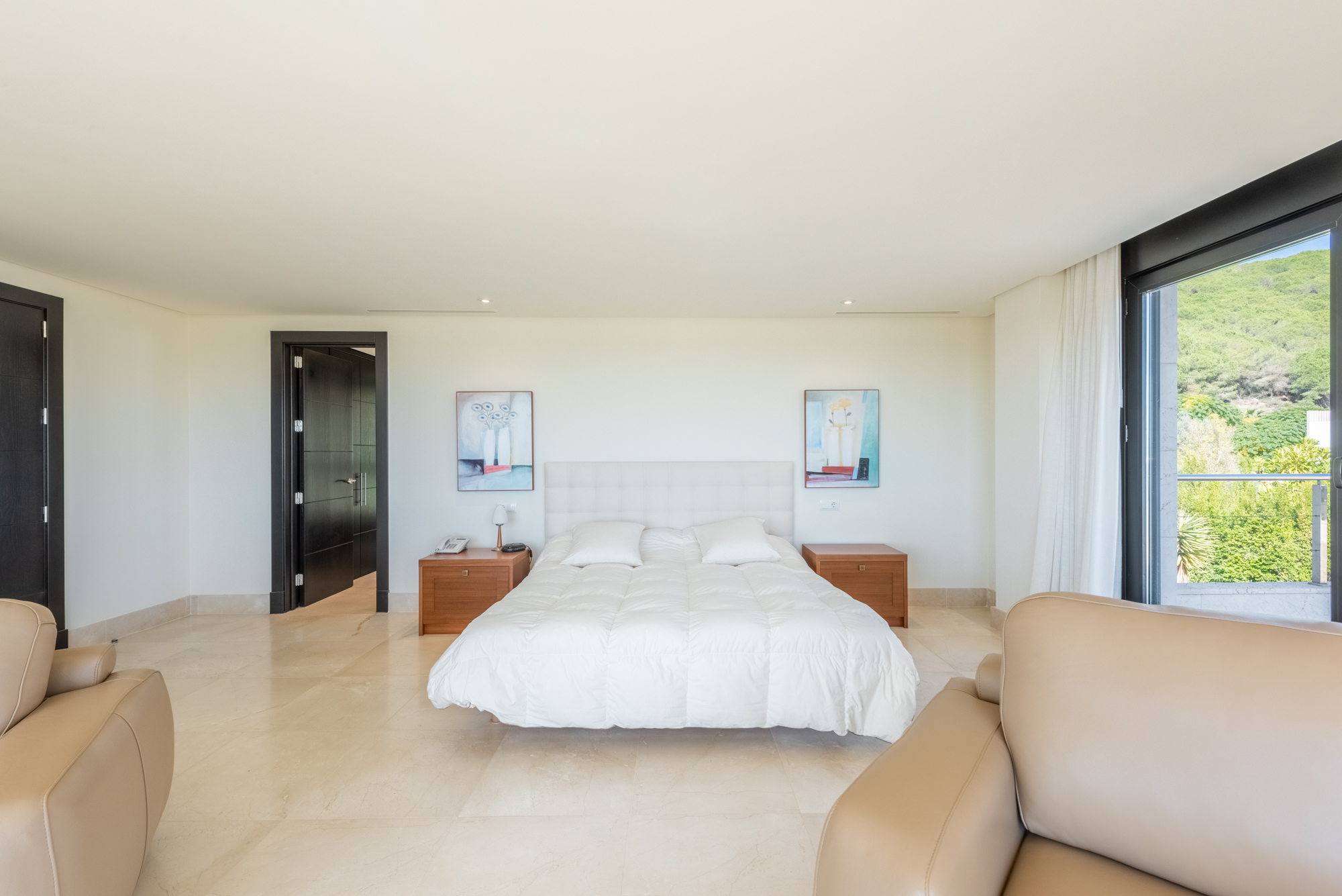 Villa · Sotogrande · (VI23145)