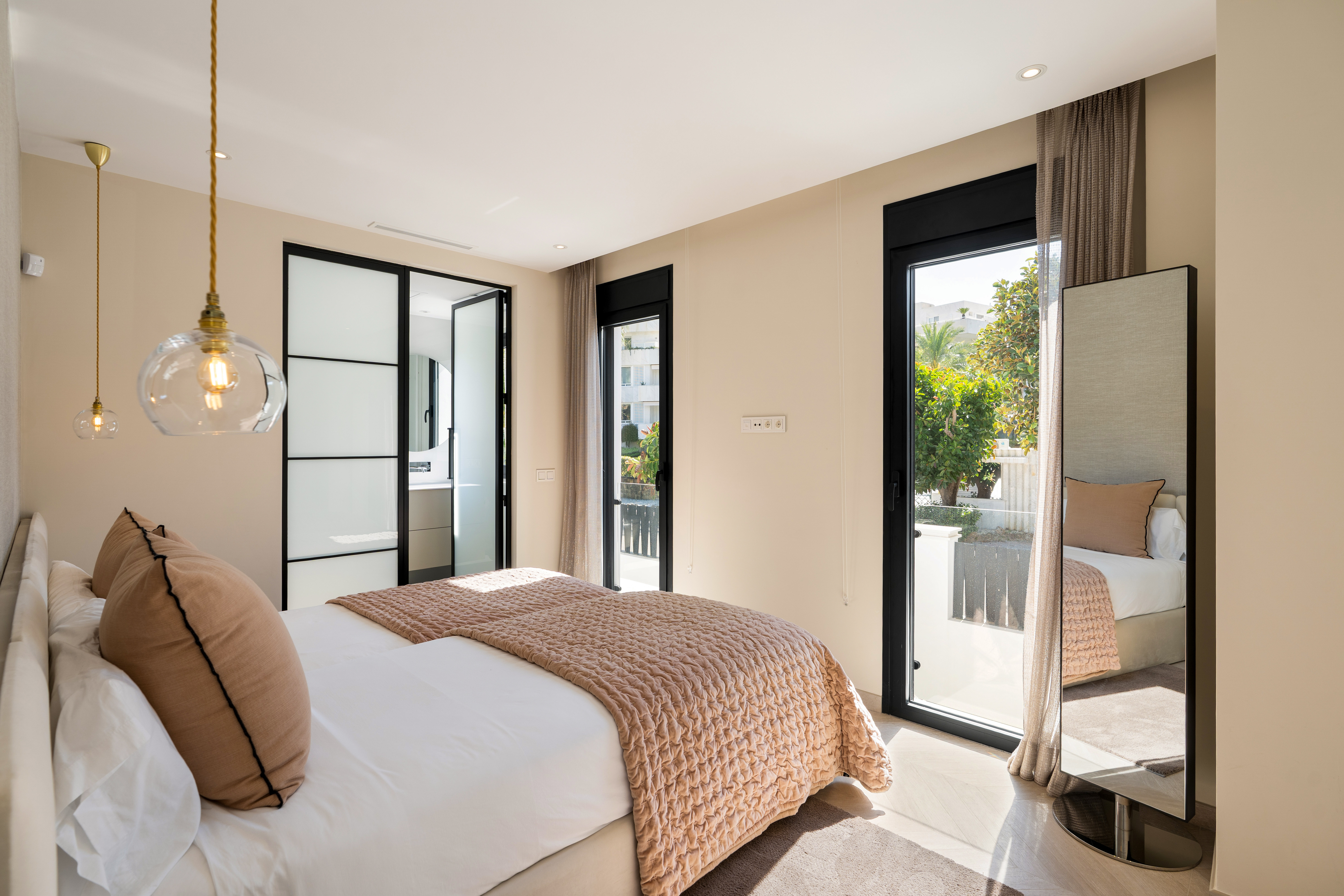 Villa · Marbella · (COLAURA)