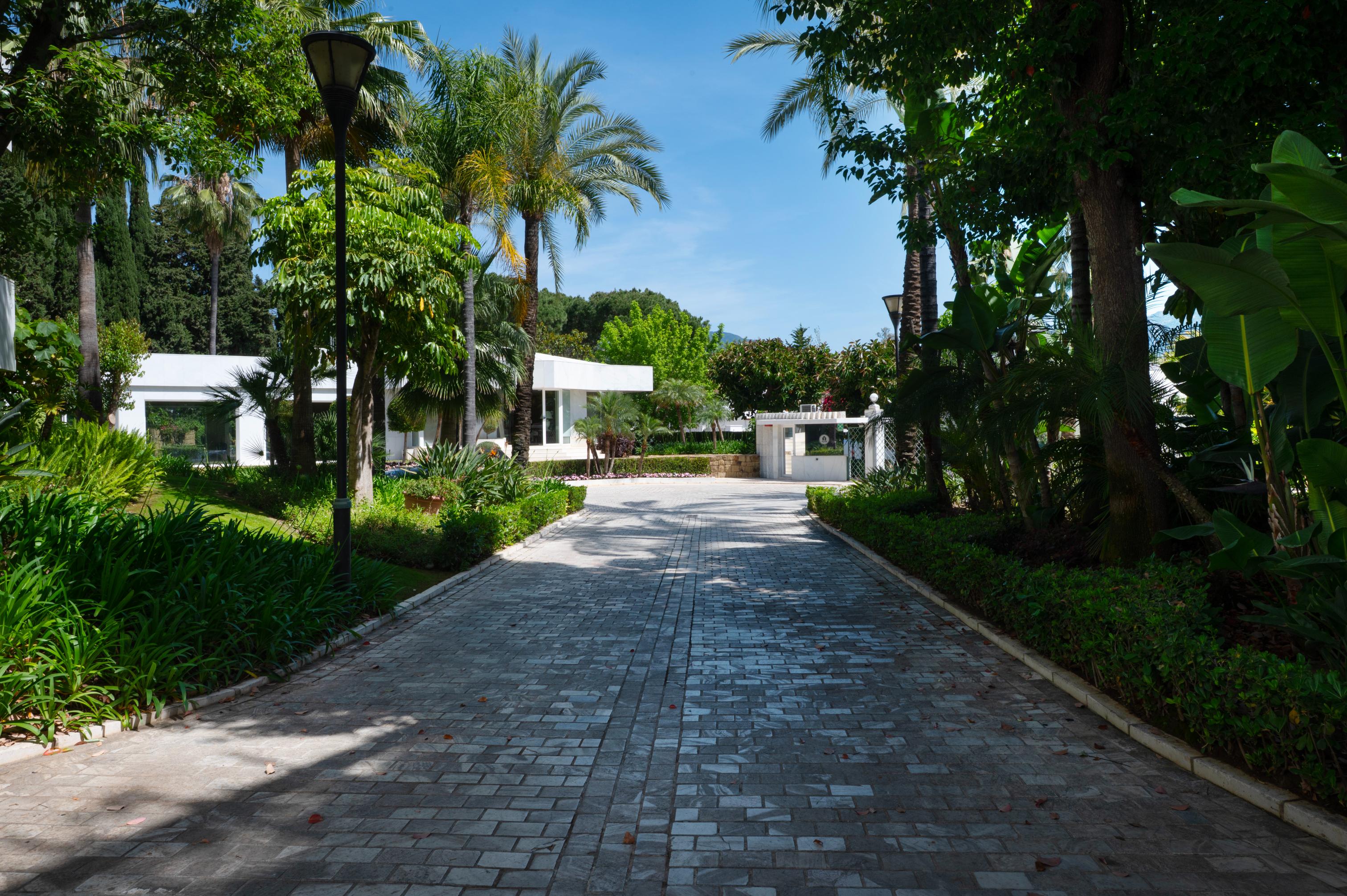 Duplex Penthouse · Marbella · (2650HFA)