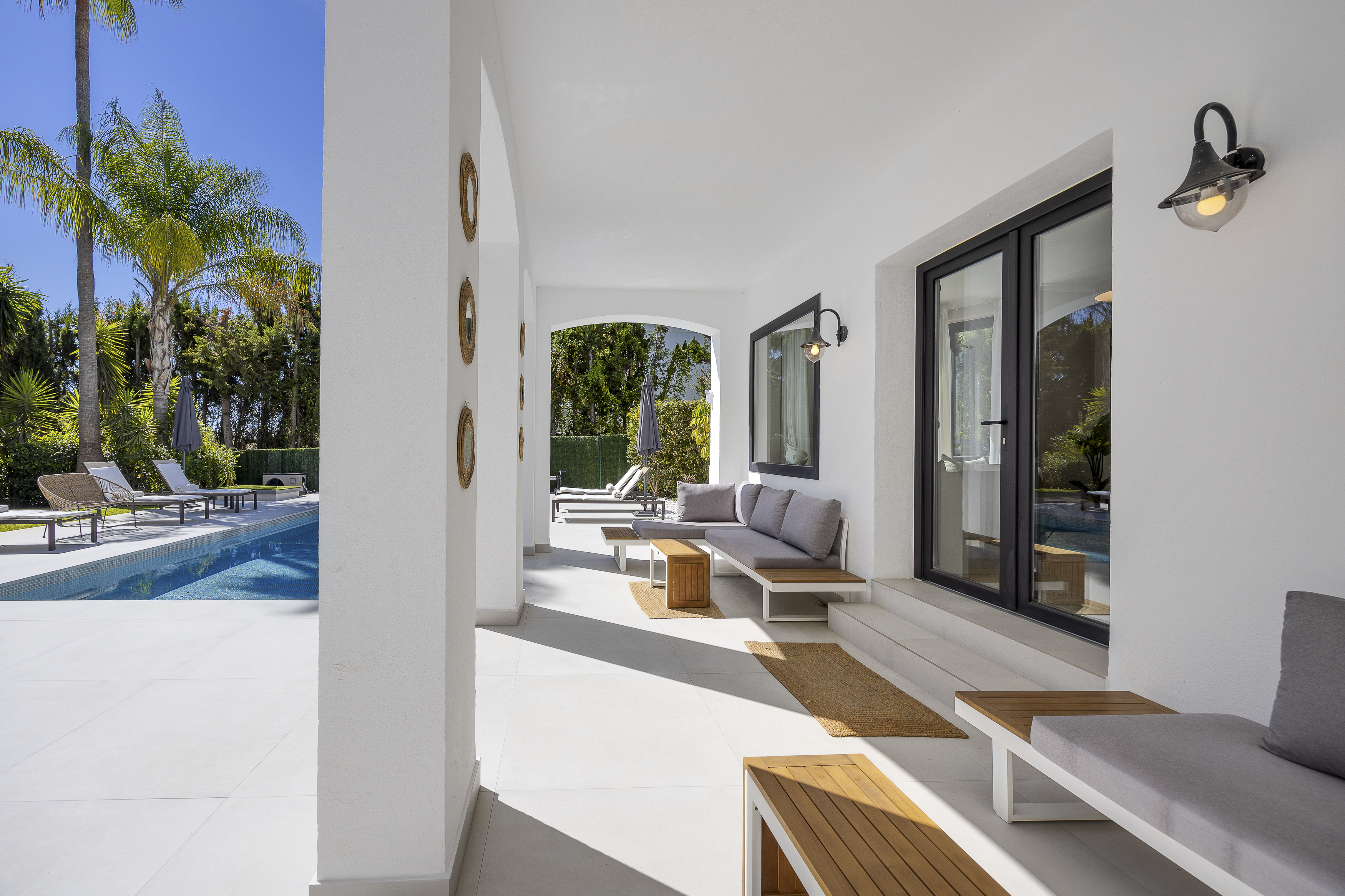 Villa · Benahavis · (79239KDT)
