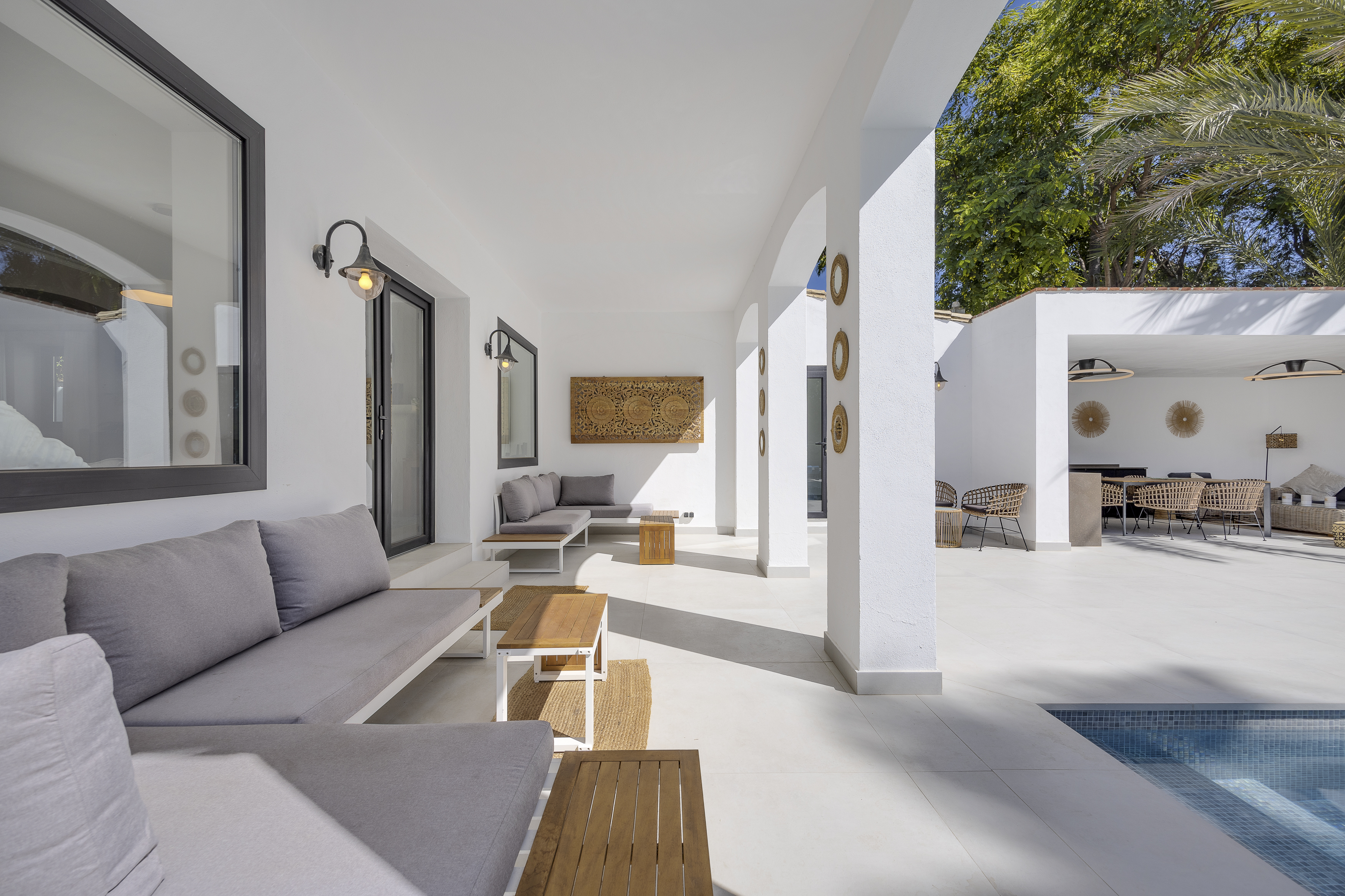 Villa · Benahavis · (79239KDT)
