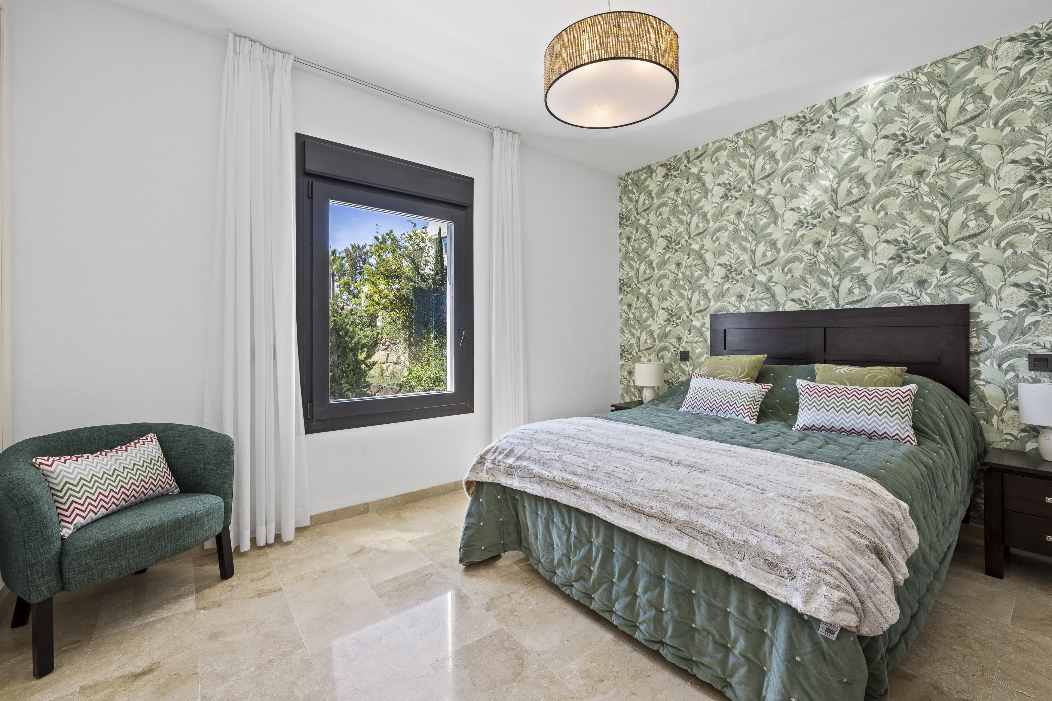 Villa · Benahavis · (79239KDT)
