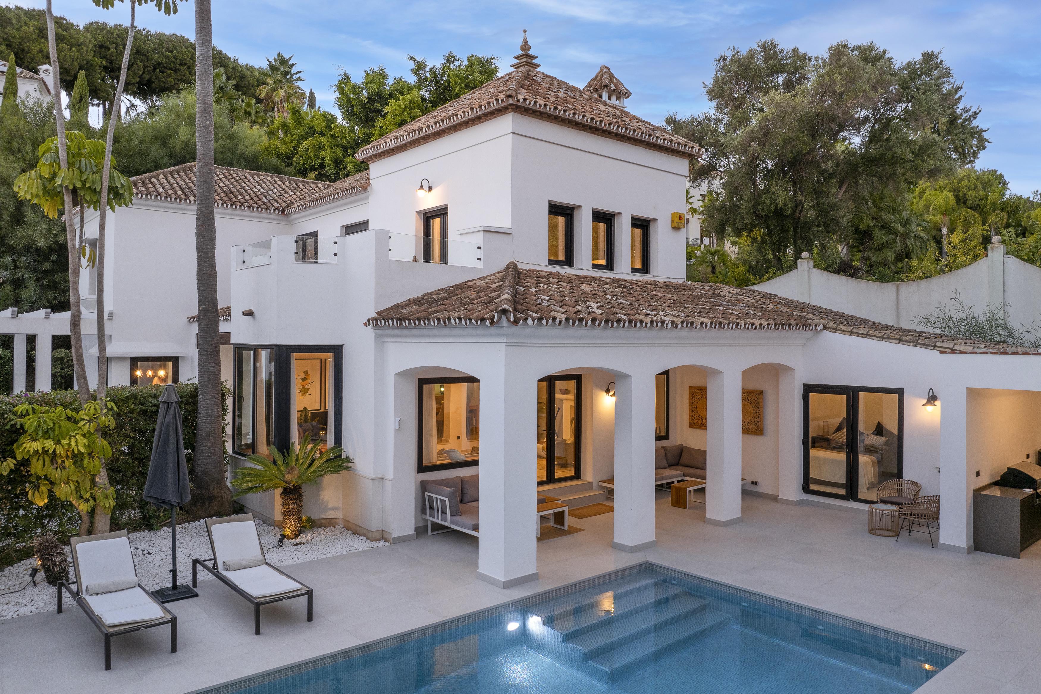 Villa · Benahavis · (79239KDT)