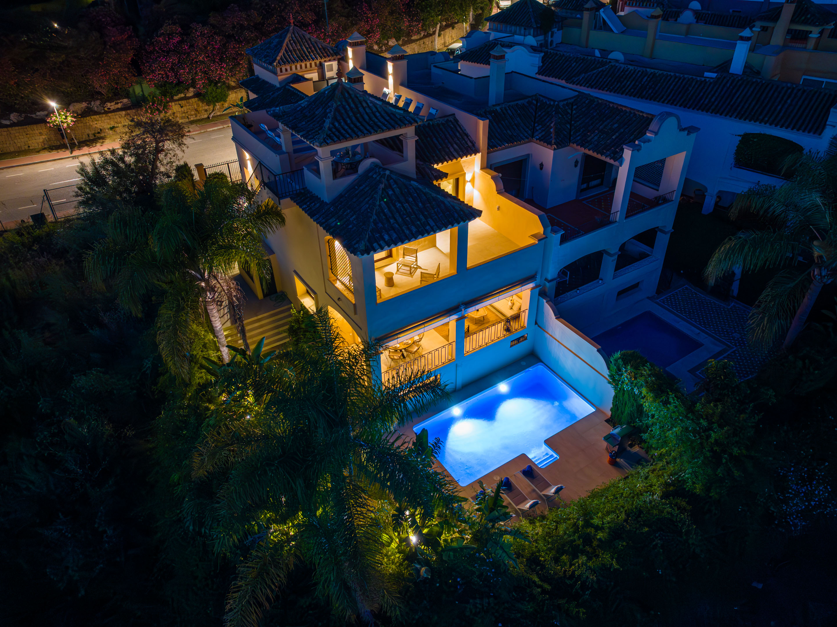 Semi Detached Villa · Marbella · (RM014)