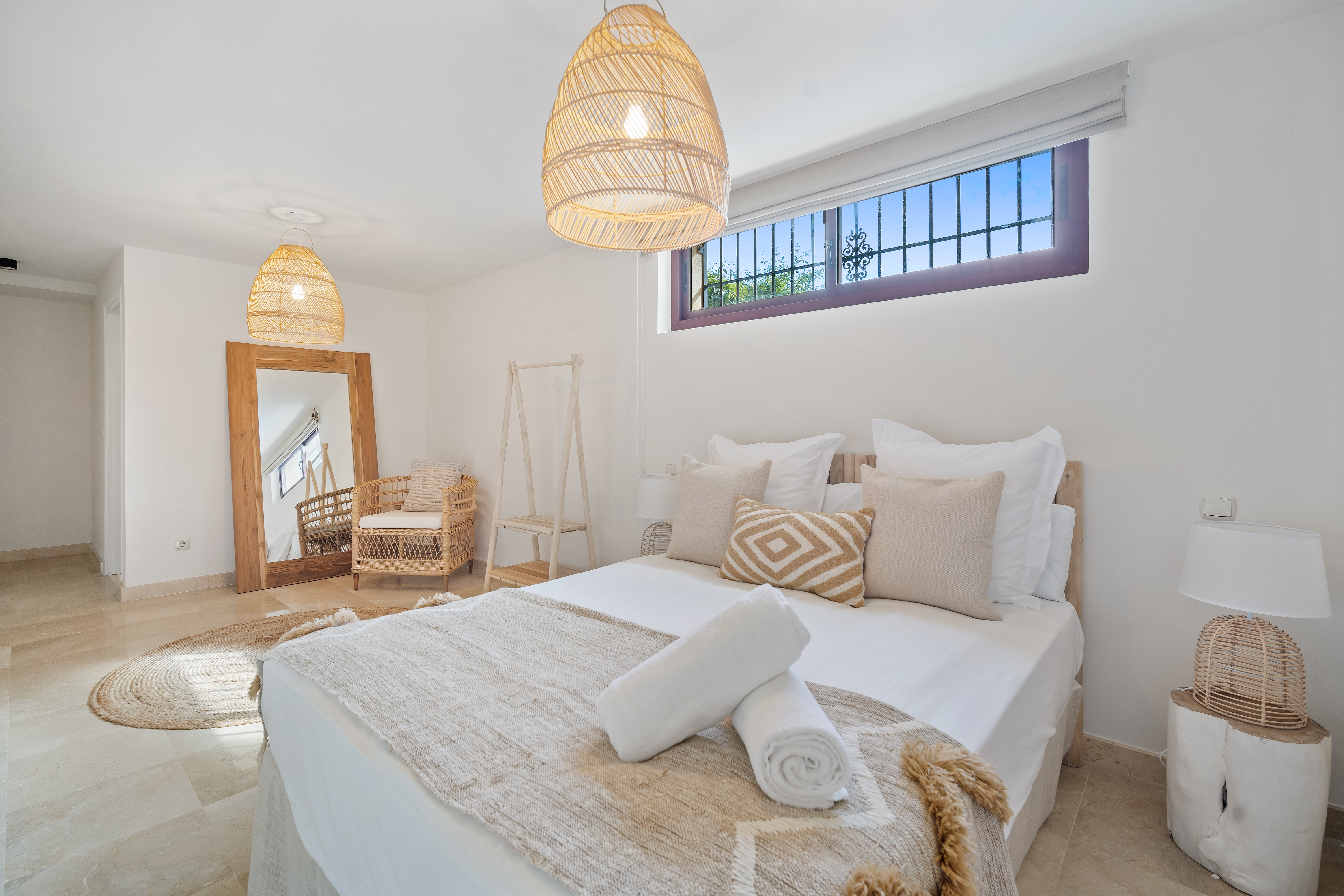 Semi Detached Villa · Marbella · (RM014)