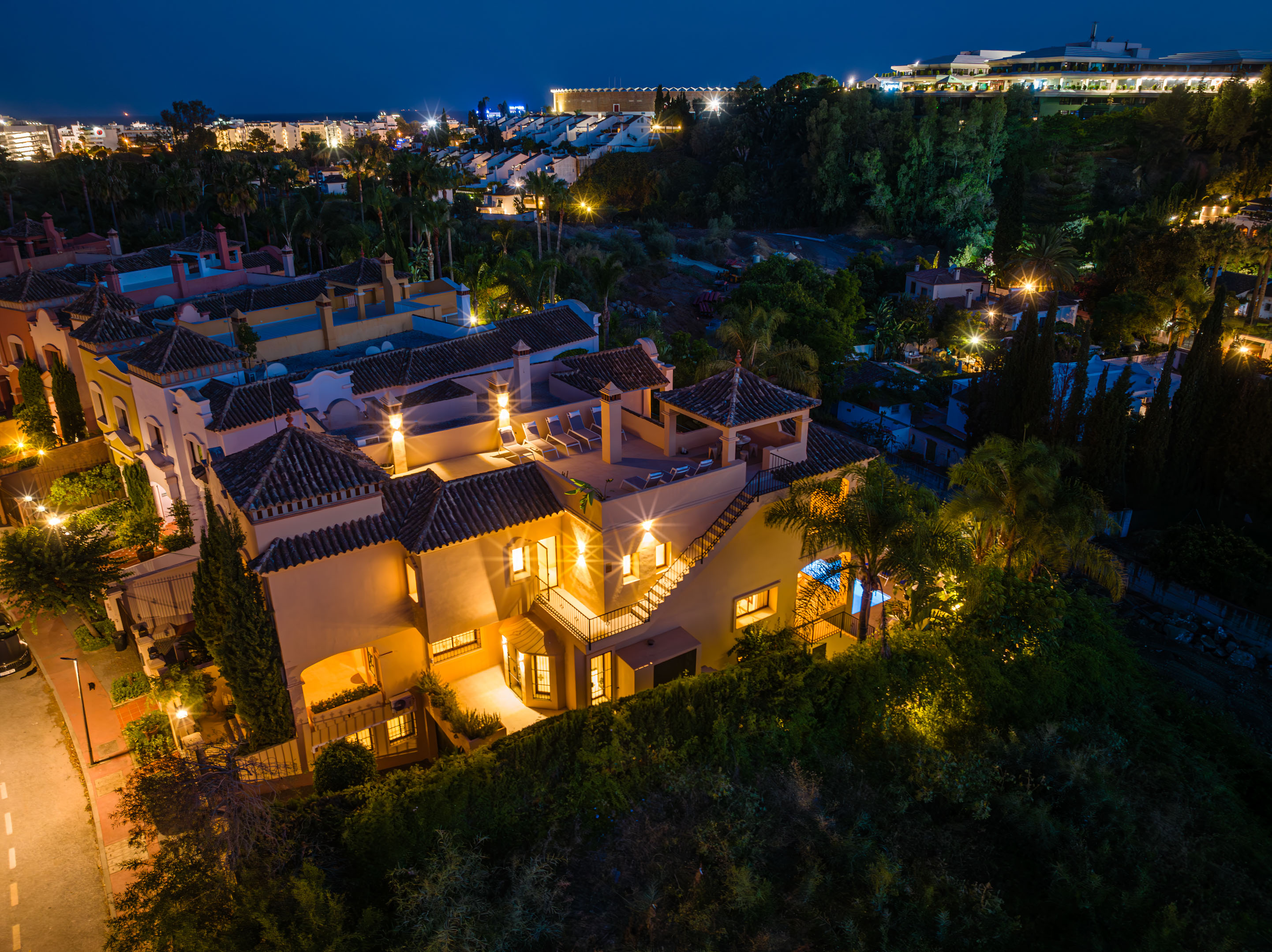 Semi Detached Villa · Marbella · (RM014)