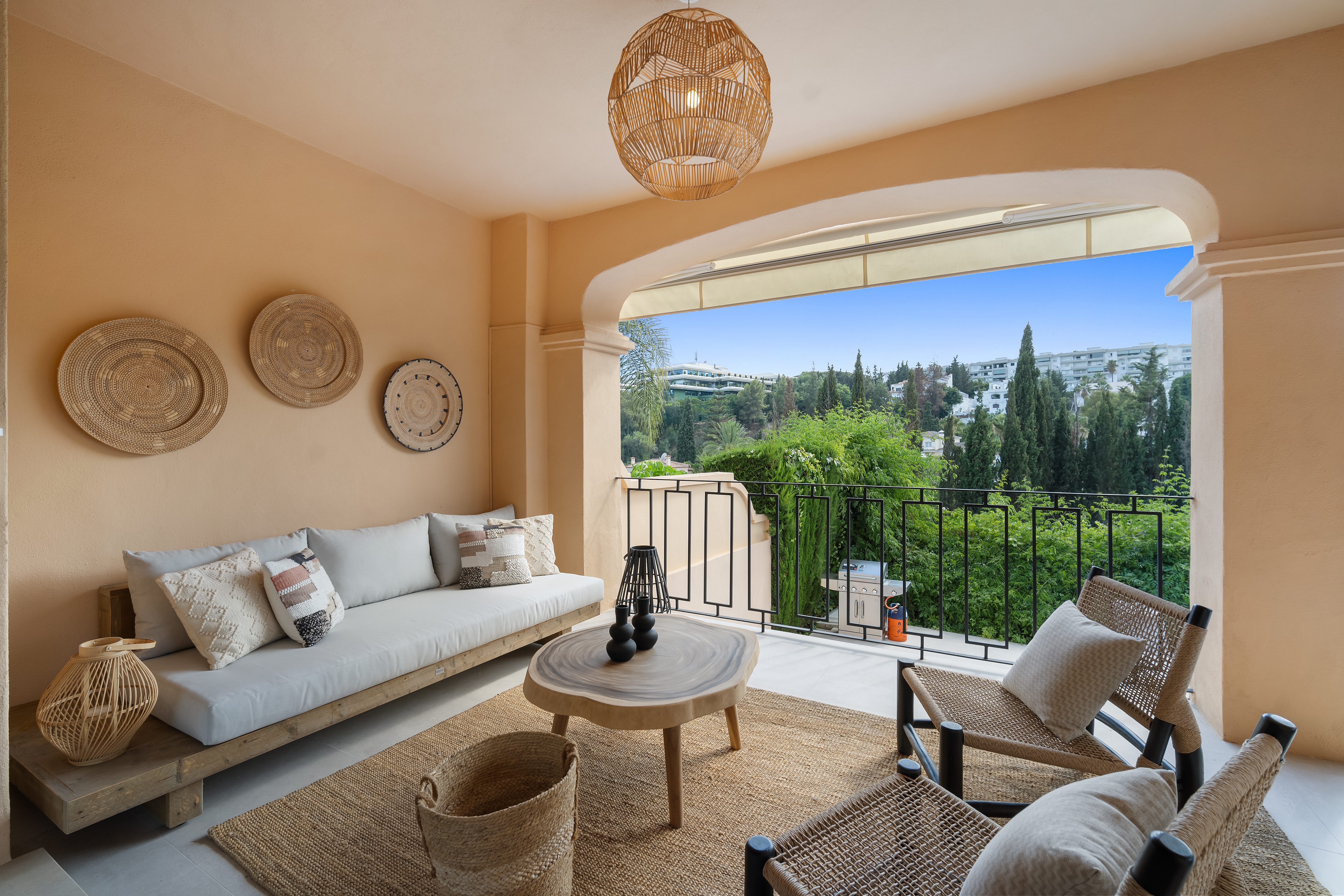 Semi Detached Villa · Marbella · (RM014)