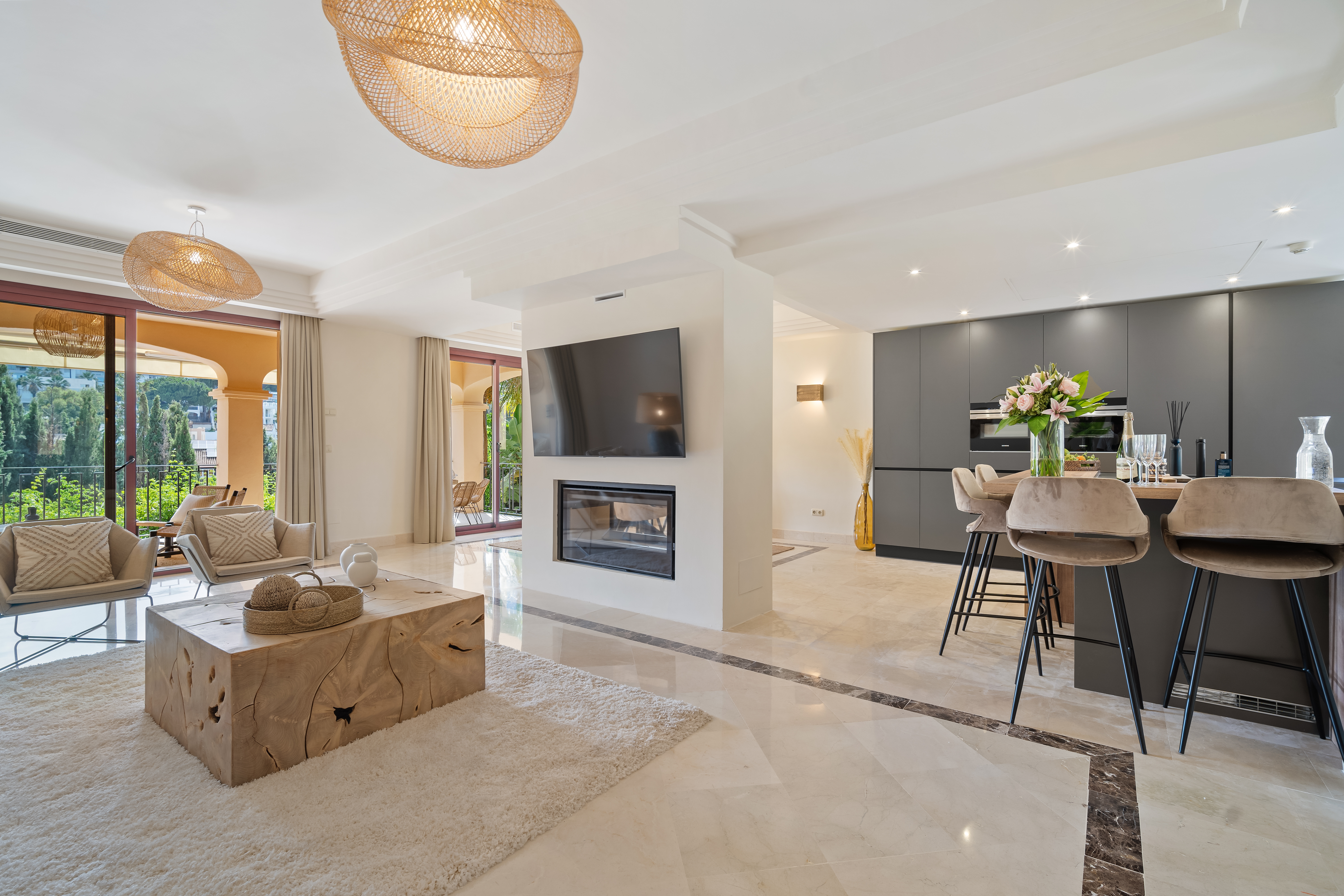 Semi Detached Villa · Marbella · (RM014)