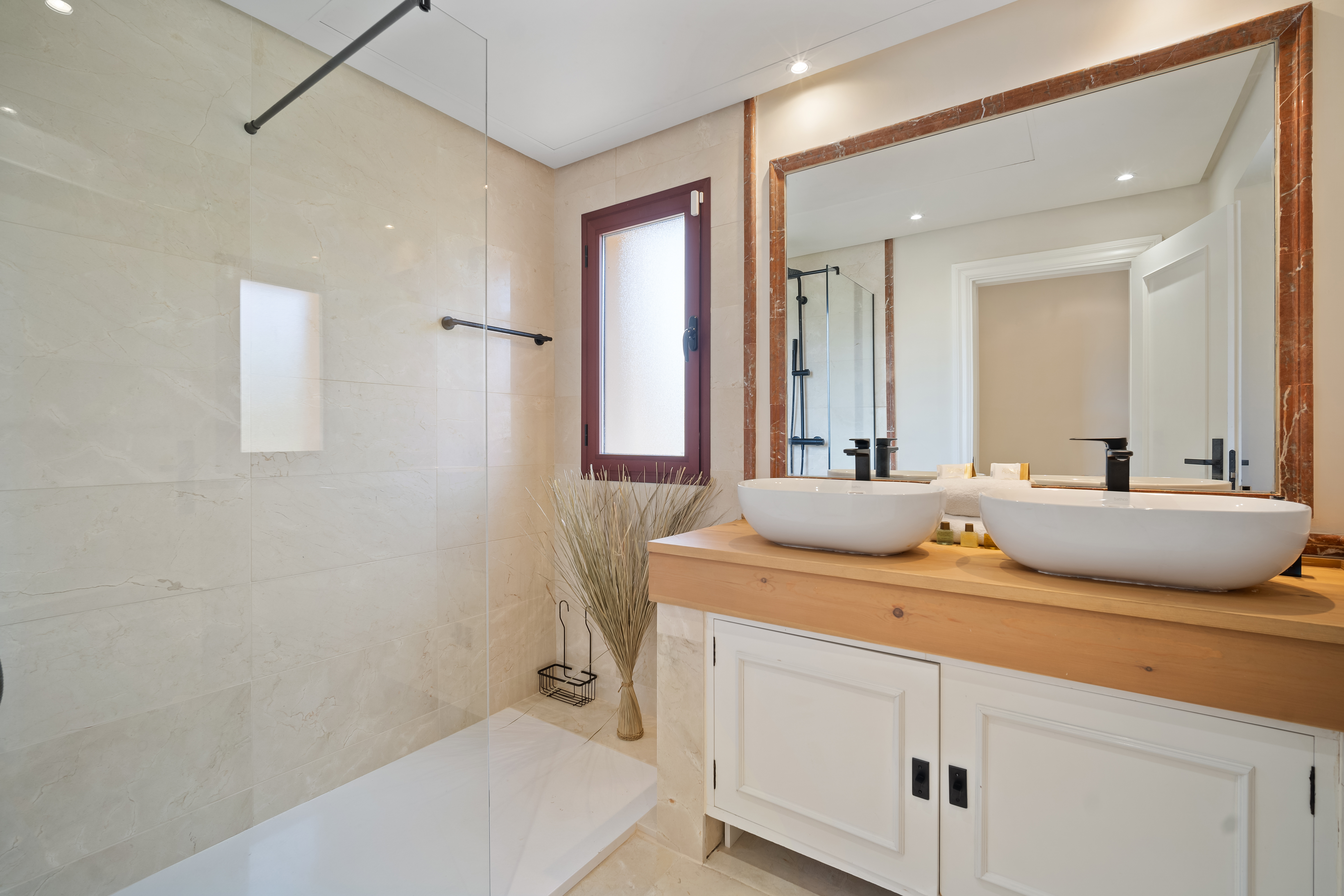 Semi Detached Villa · Marbella · (RM014)
