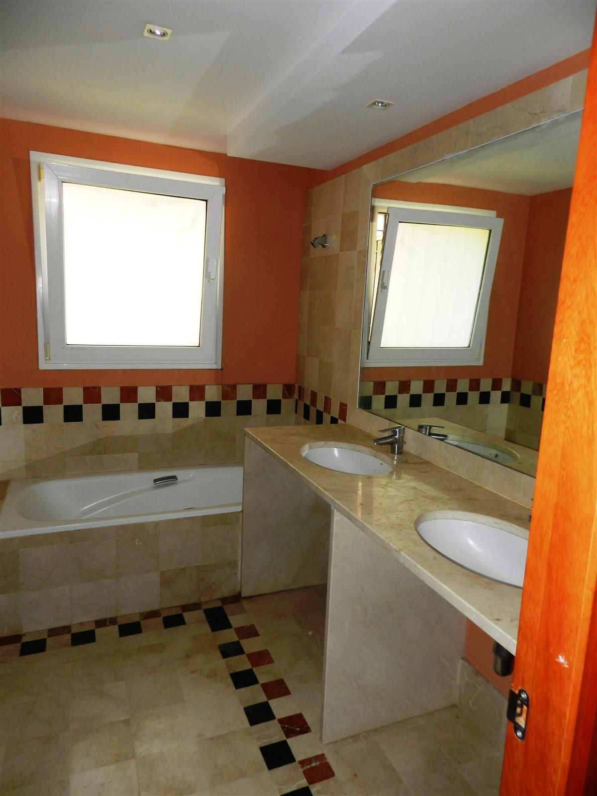 Villa · Sotogrande · (R4834600)
