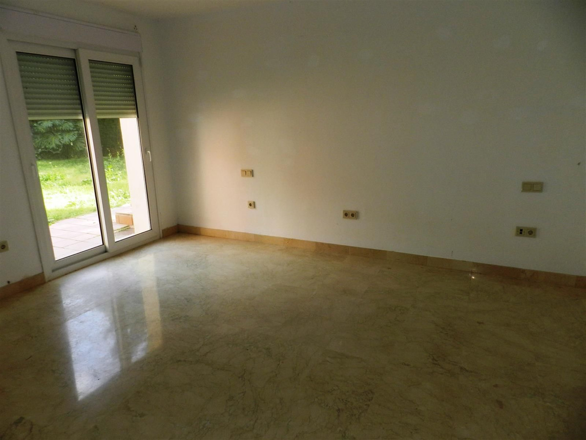 Villa · Sotogrande · (R4834600)