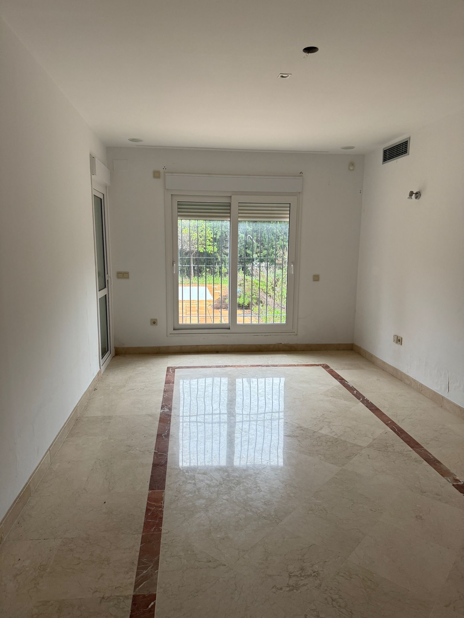 Villa · Sotogrande · (R4834600)