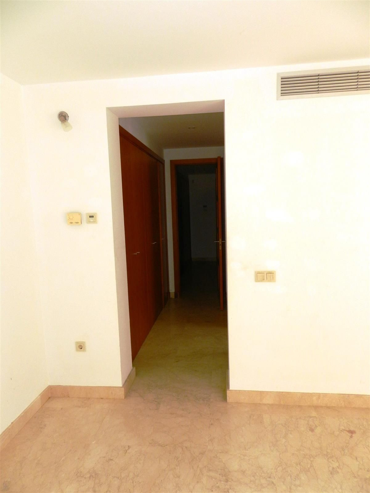 Villa · Sotogrande · (R4834600)