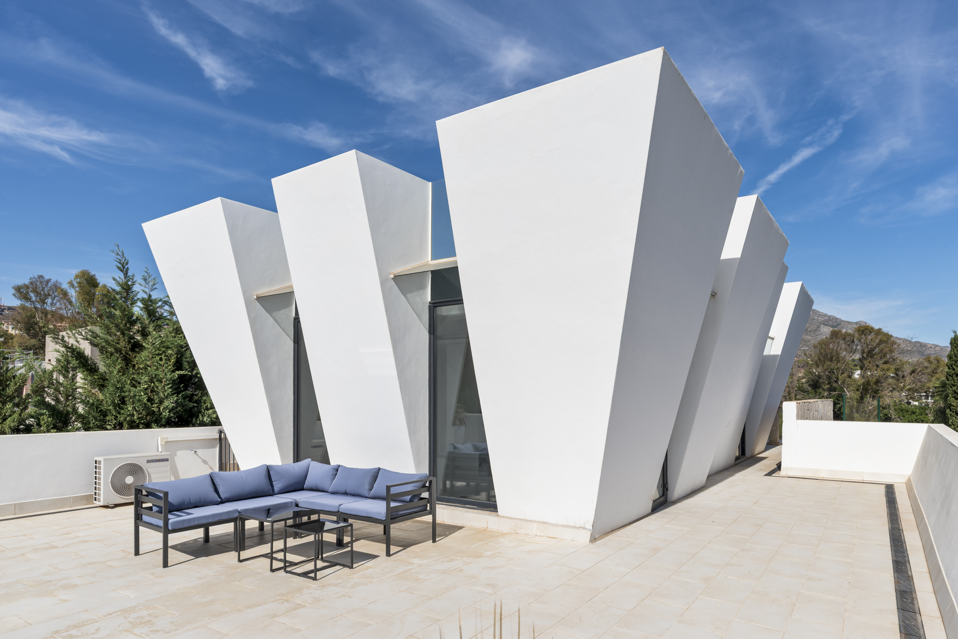 House · Marbella · (855-00109P)