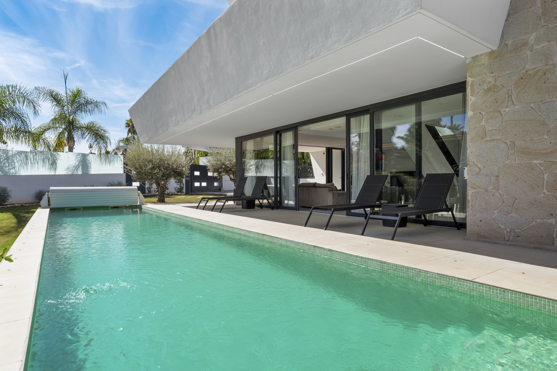 House · Marbella · (855-00109P)