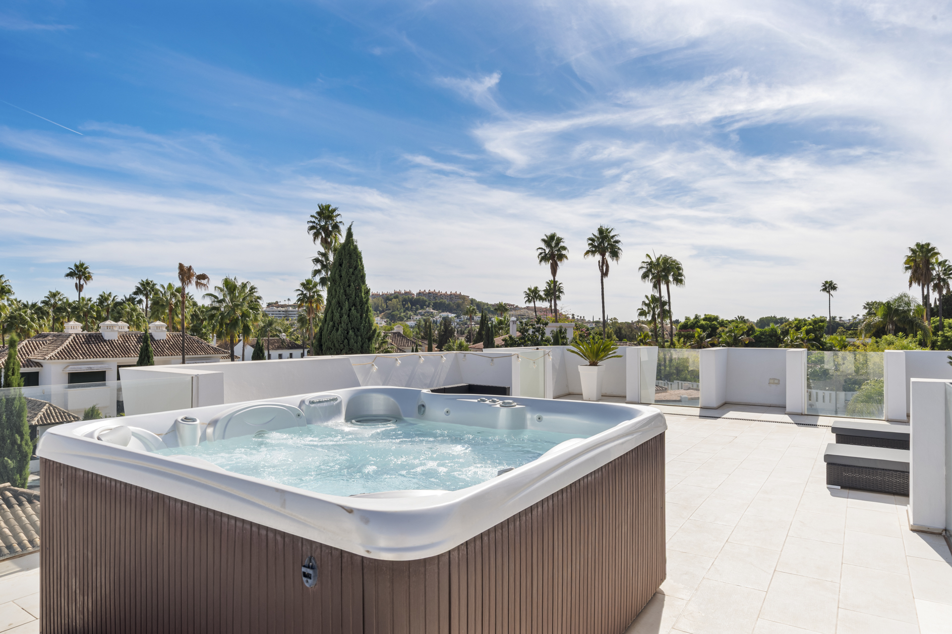 House · Marbella · (855-00109P)