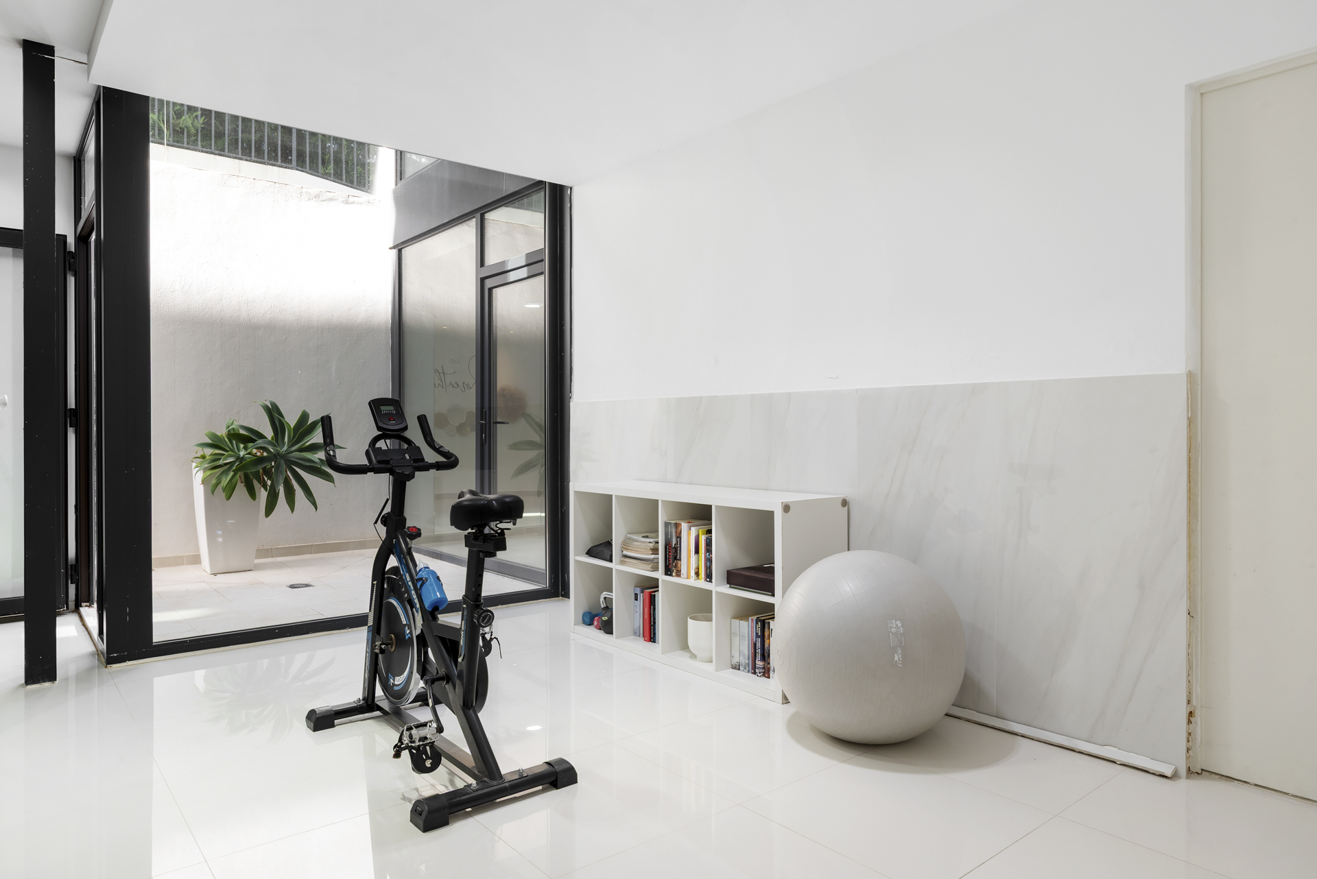 House · Marbella · (855-00109P)