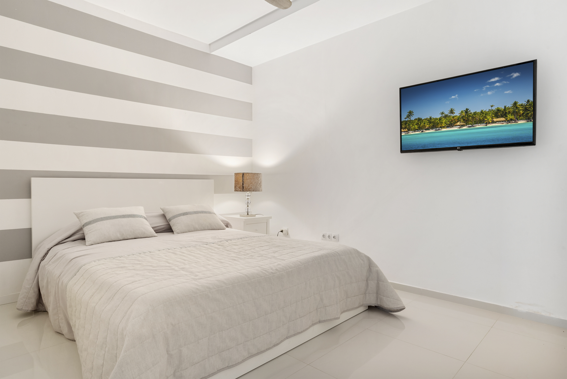 House · Marbella · (855-00109P)