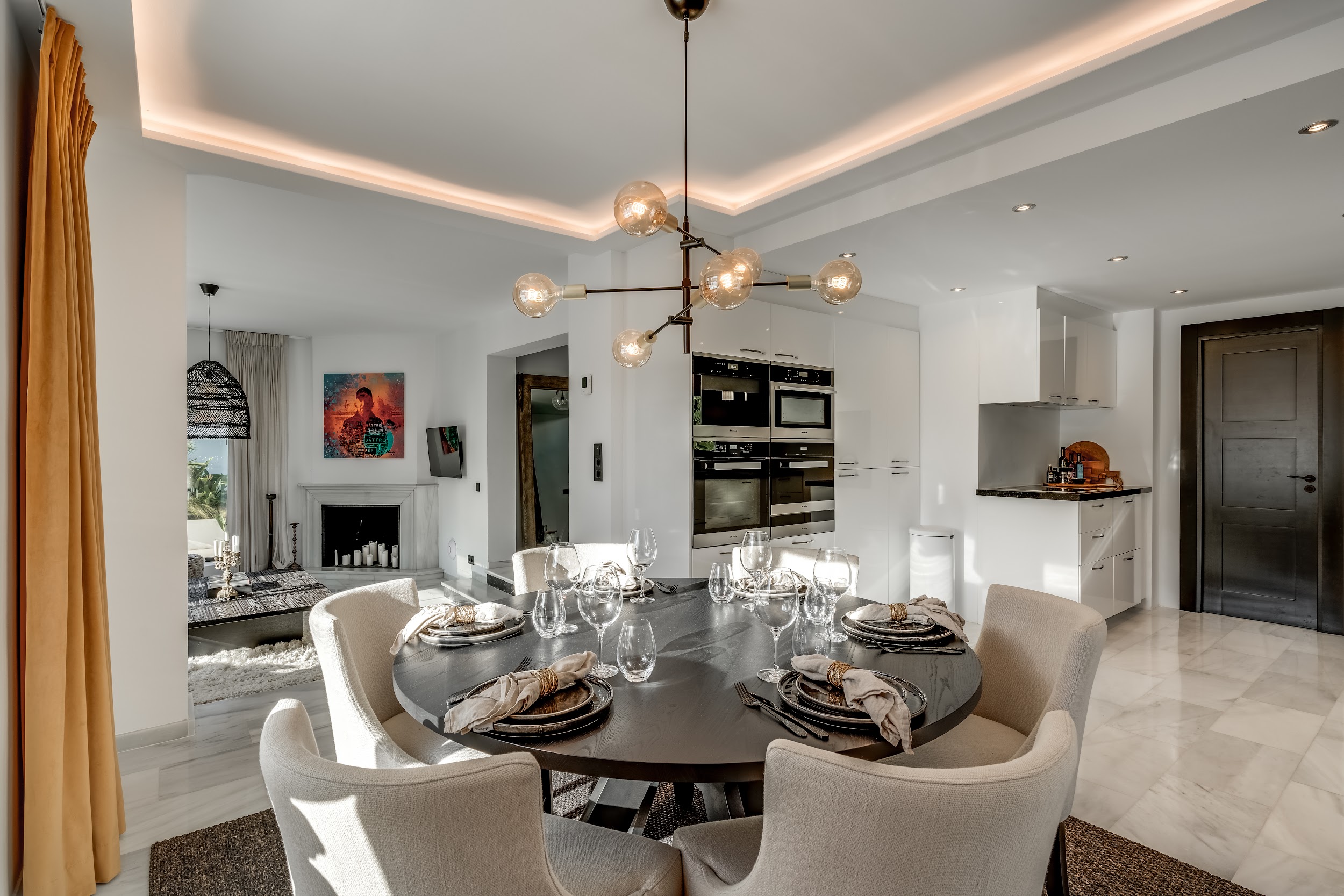 Villa · Marbella · (885-00097P)
