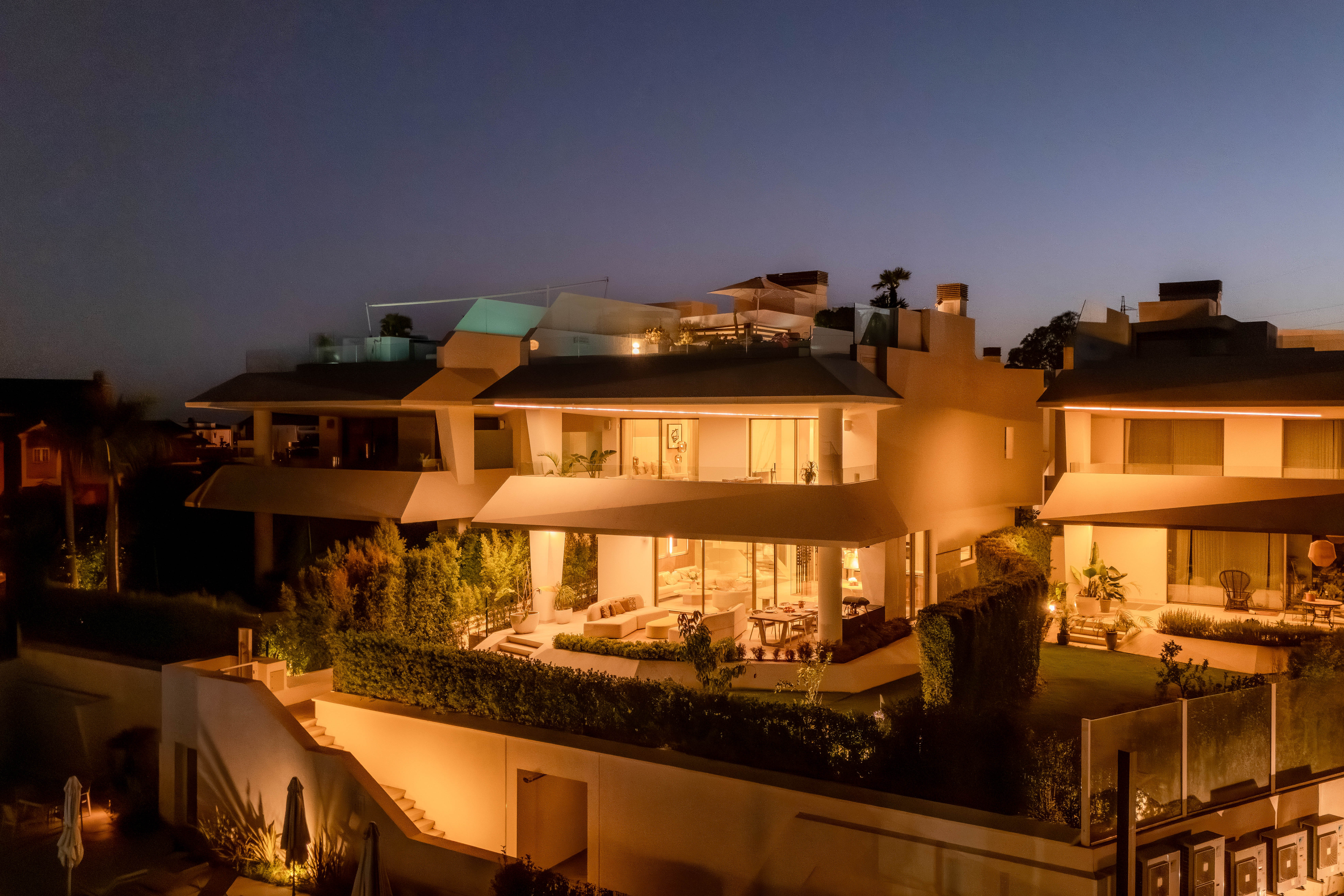 Villa · Marbella · (885-00372P)