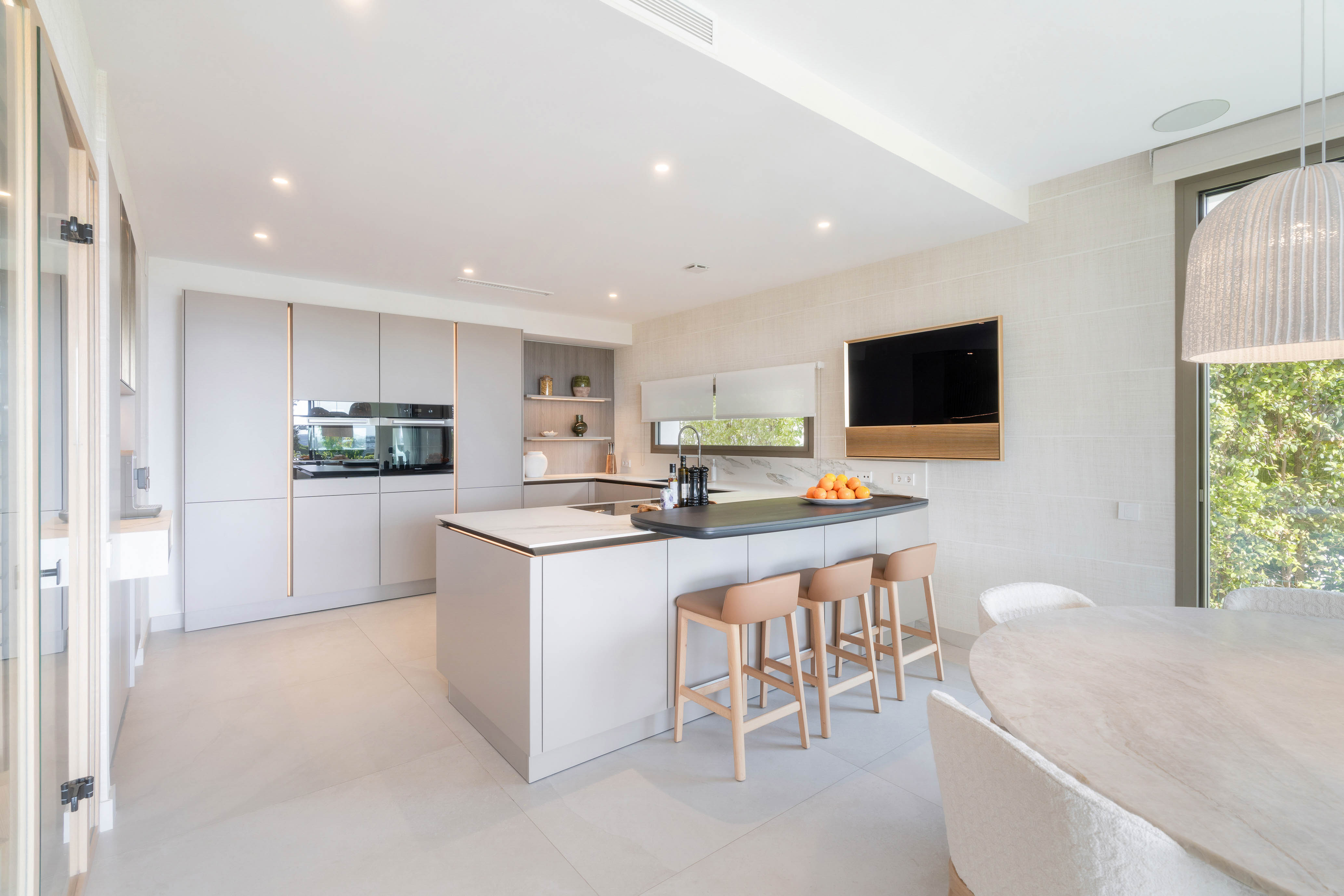 Villa · Marbella · (885-00372P)