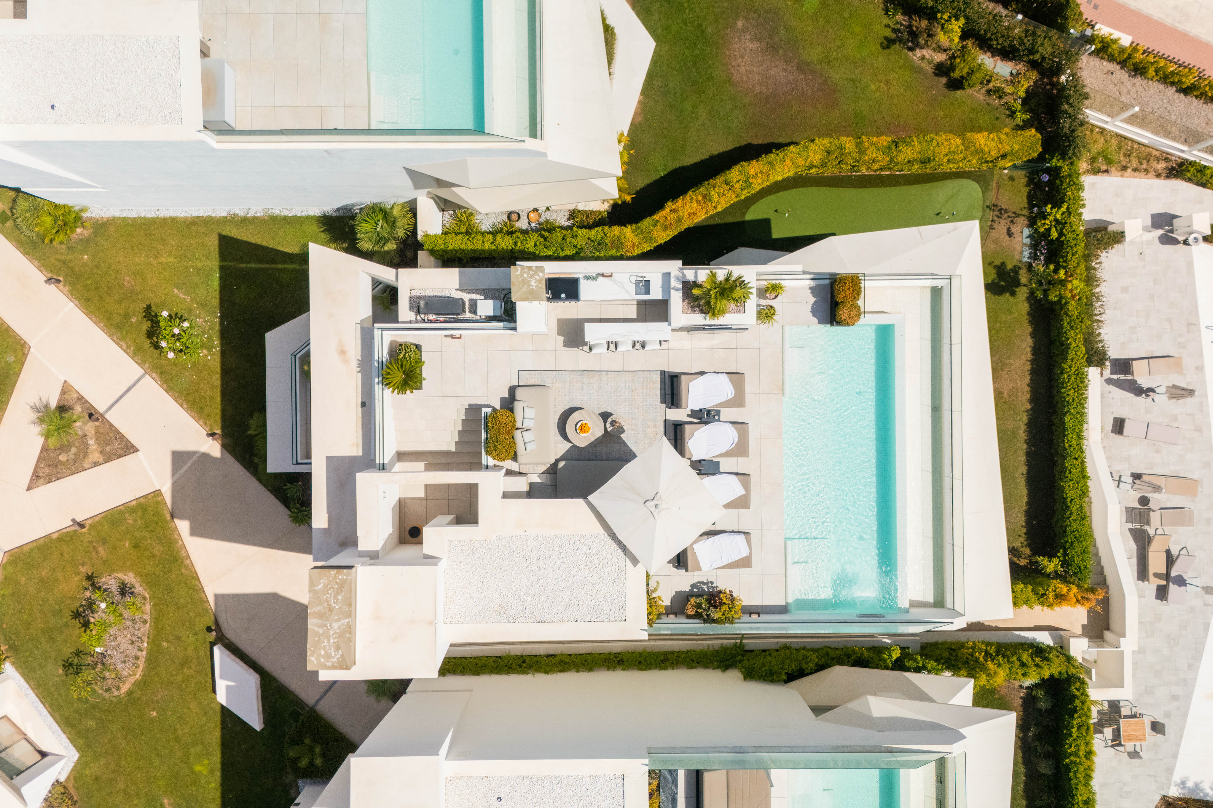 Villa · Marbella · (885-00372P)