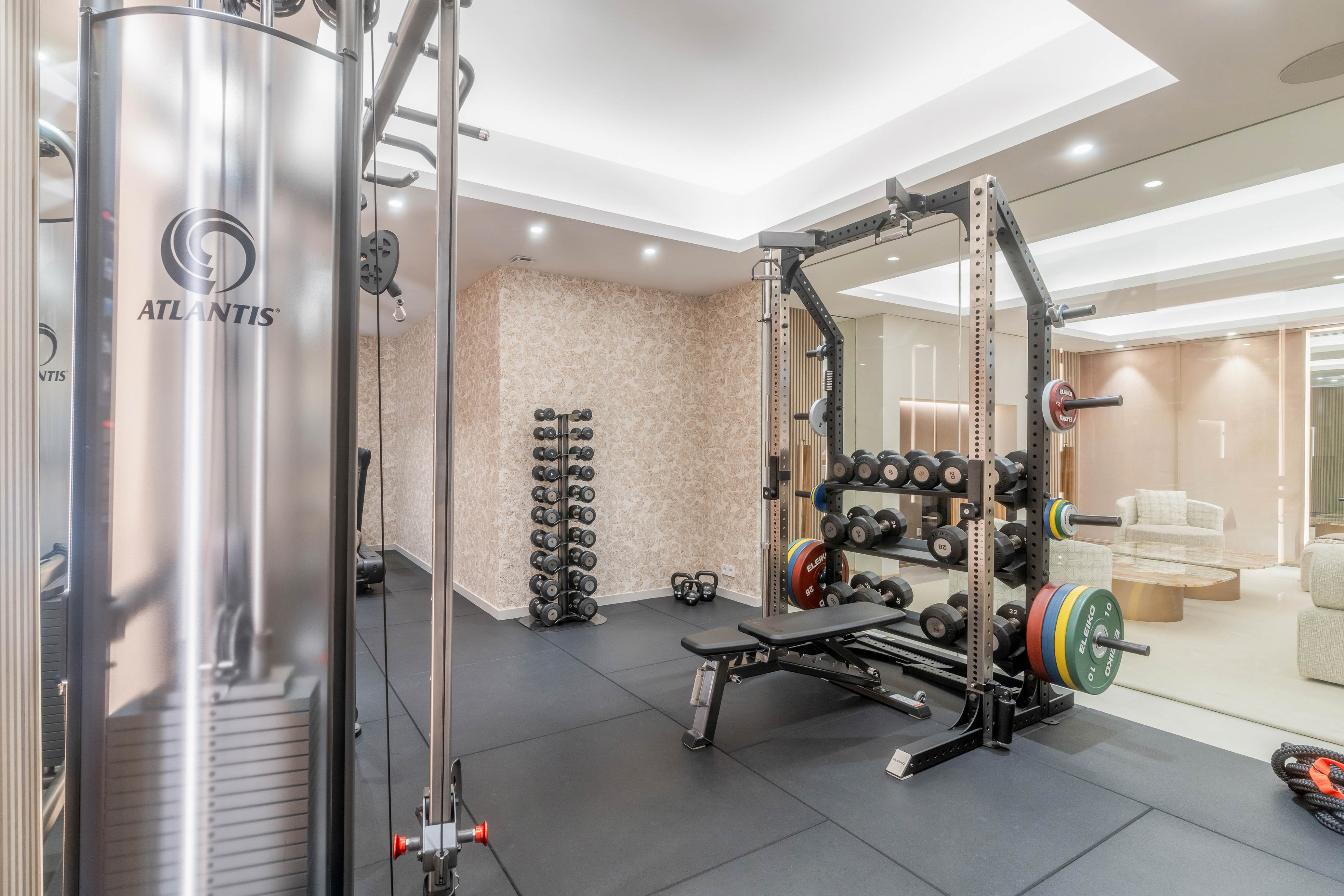 Villa · Marbella · (885-00372P)