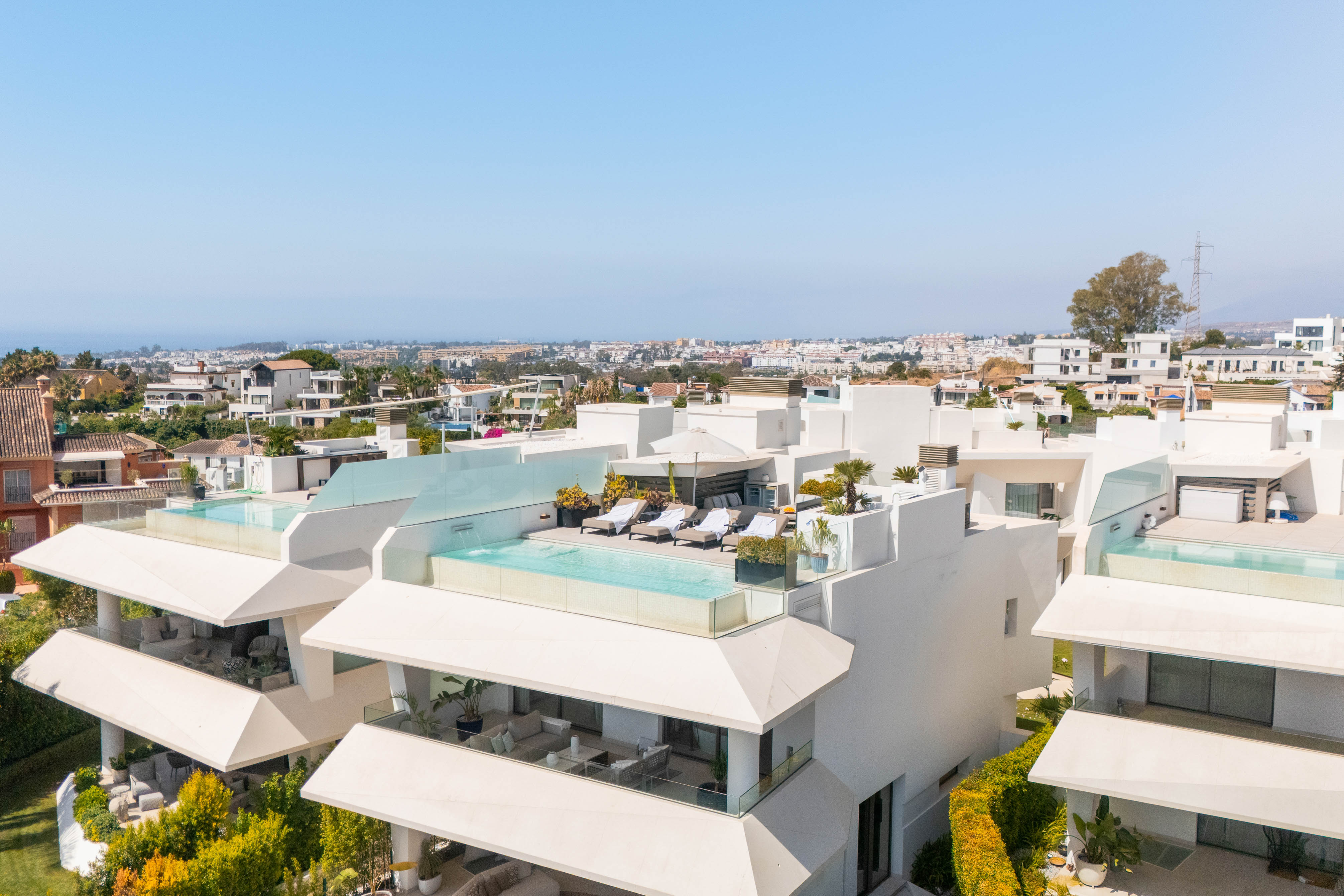 Villa · Marbella · (885-00372P)