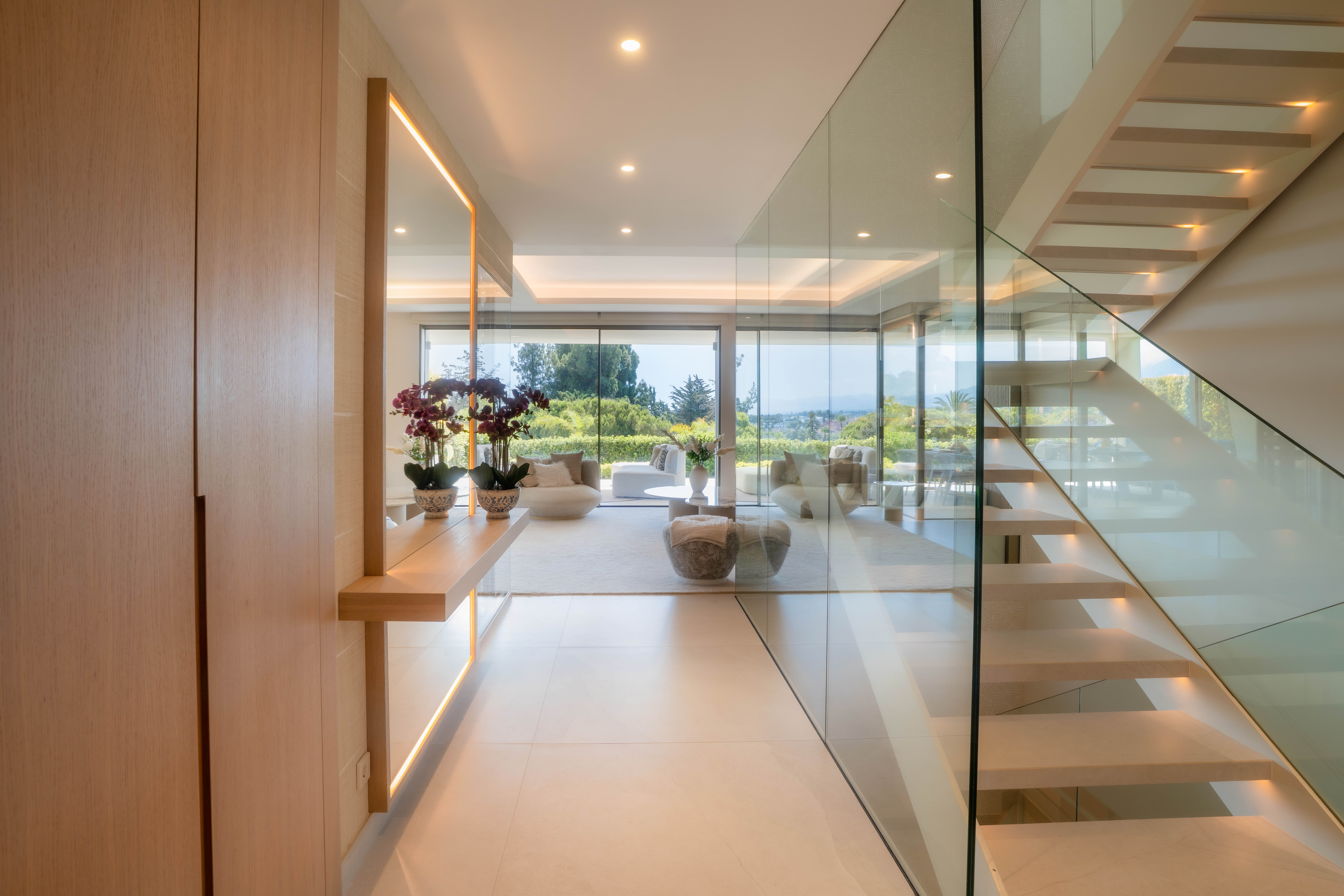 Villa · Marbella · (885-00372P)