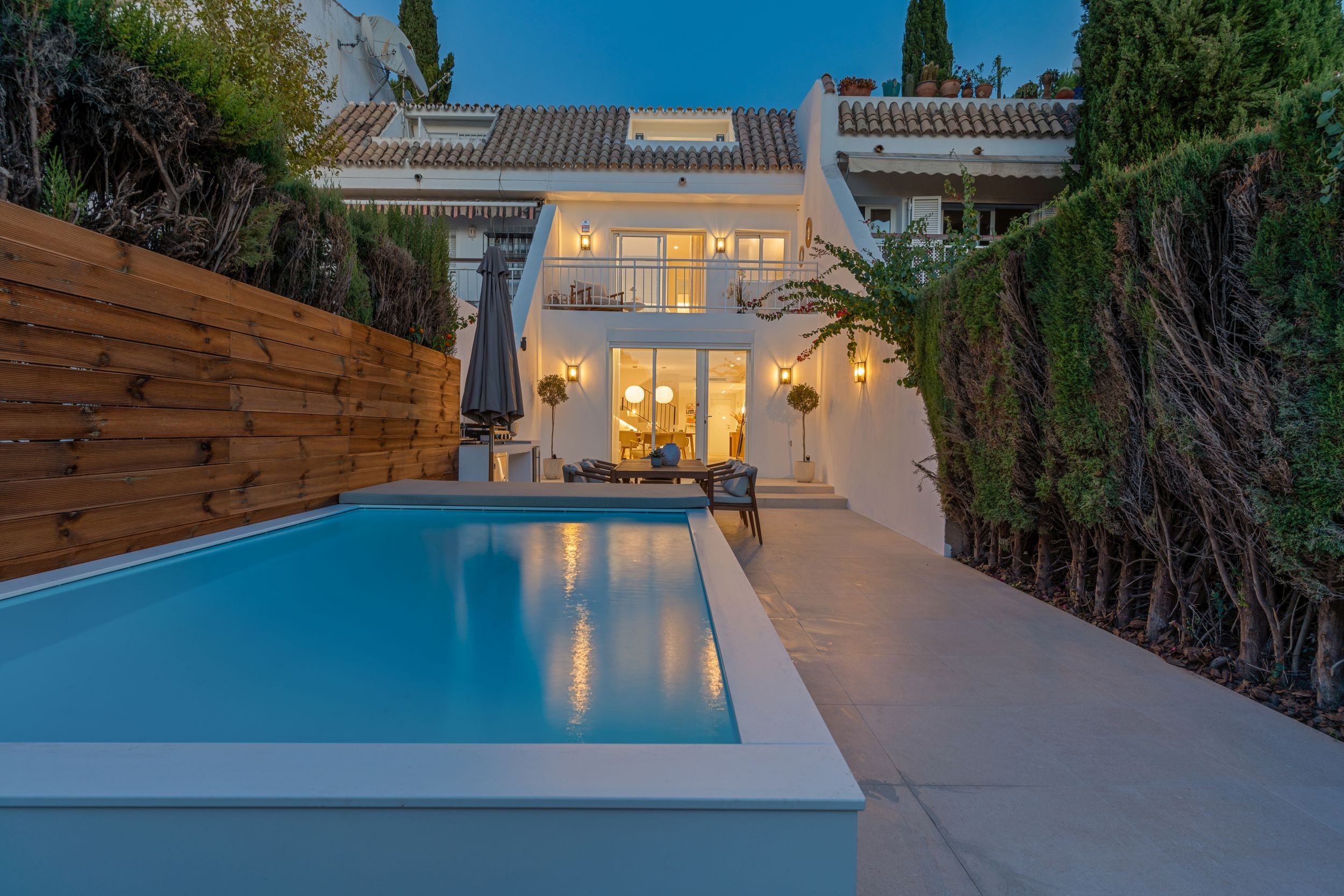 Town House · Marbella · (885-00468P)