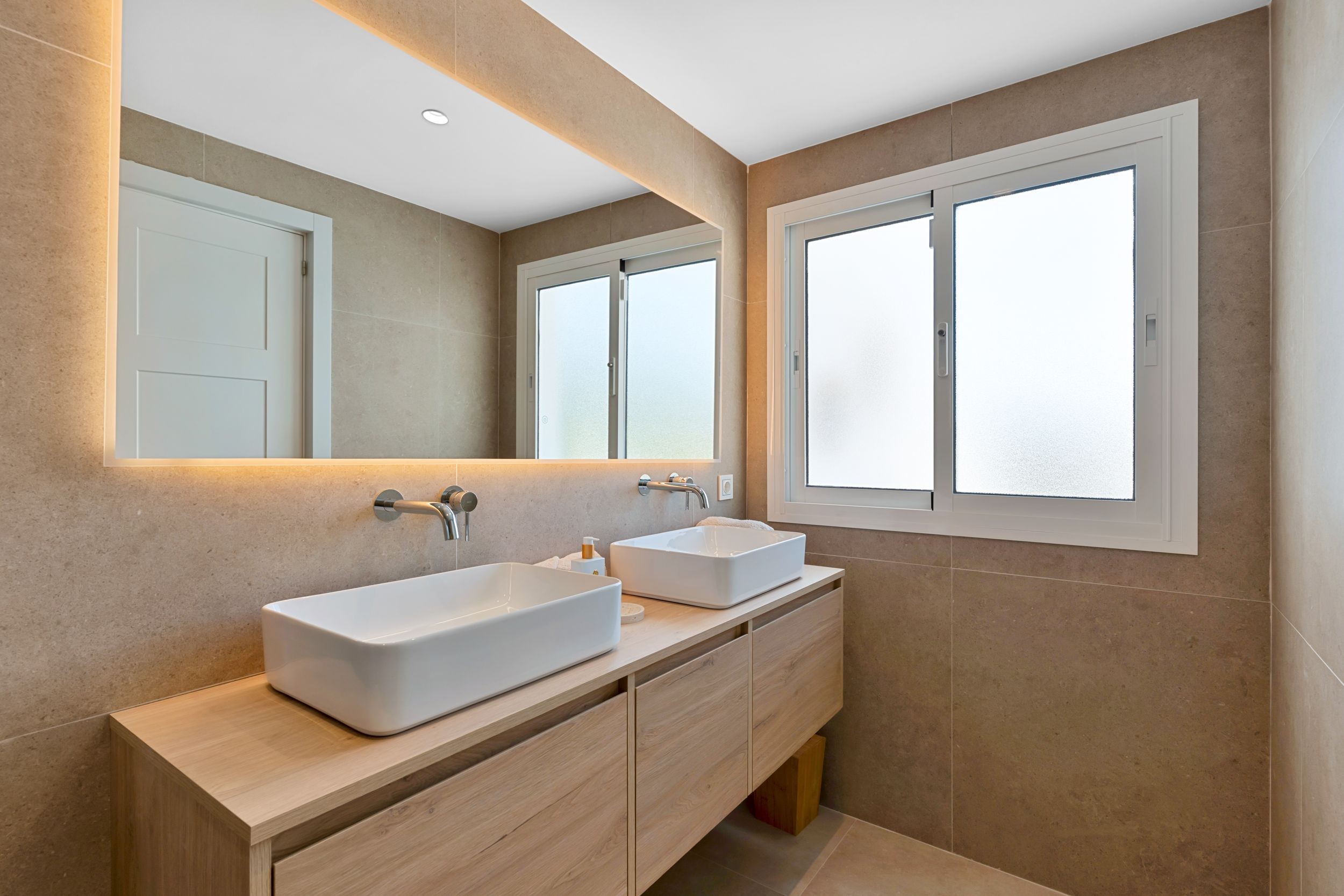 Town House · Marbella · (885-00468P)