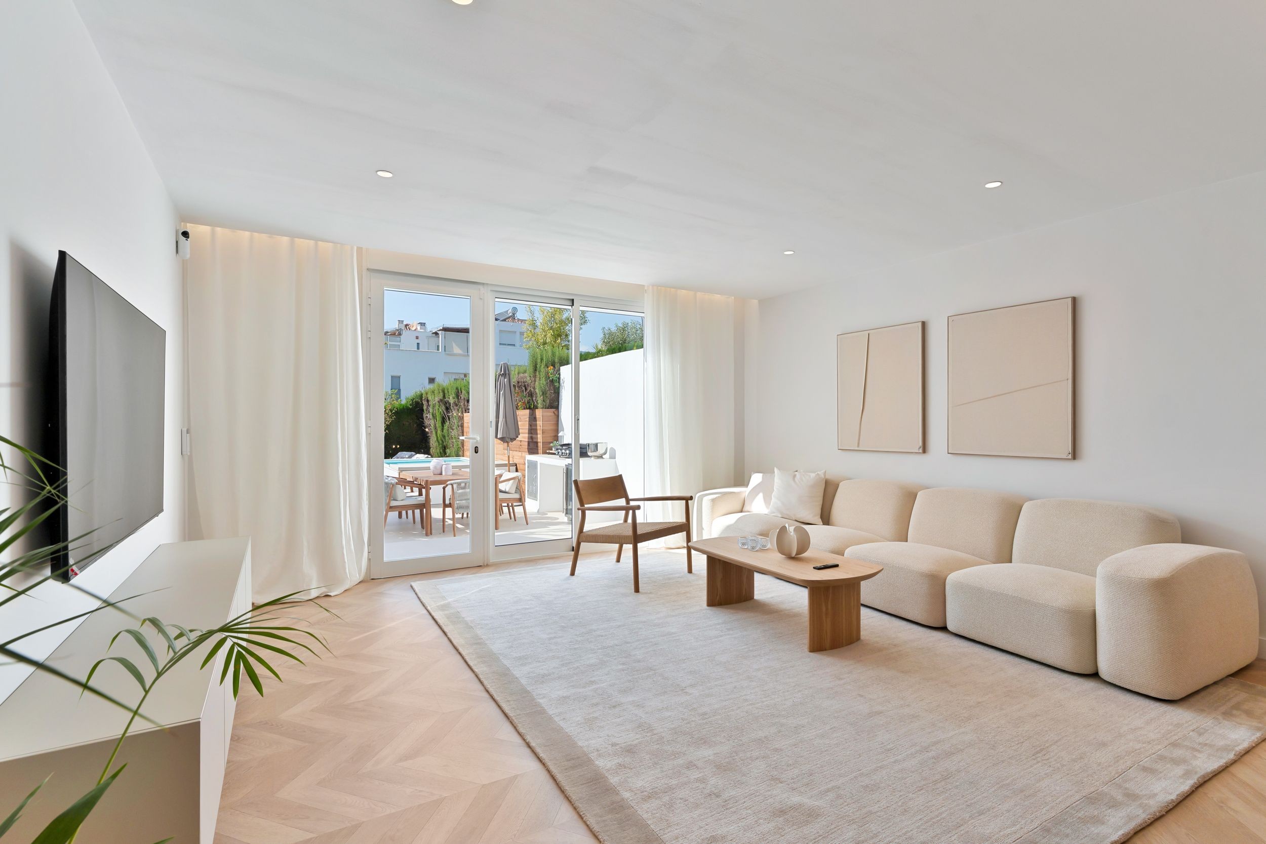 Town House · Marbella · (885-00468P)