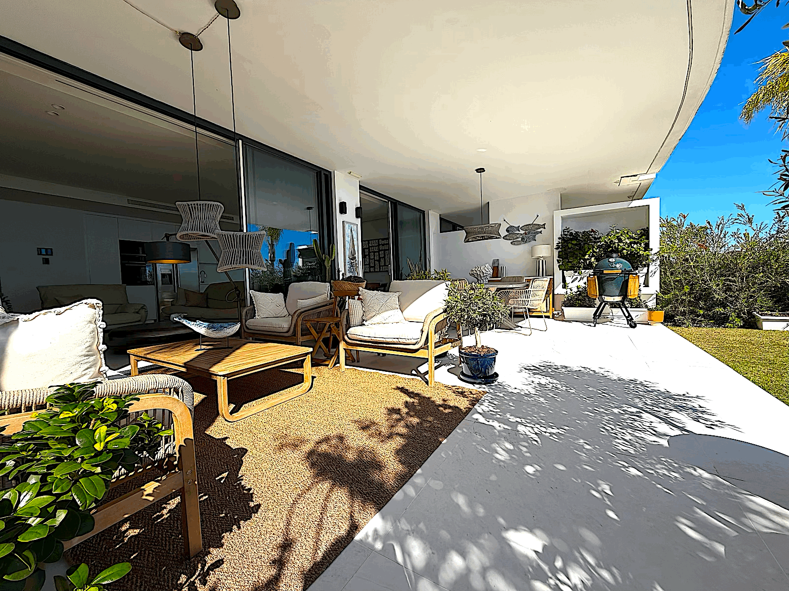 Ground Floor Apartment · Ojen · (R5311585)