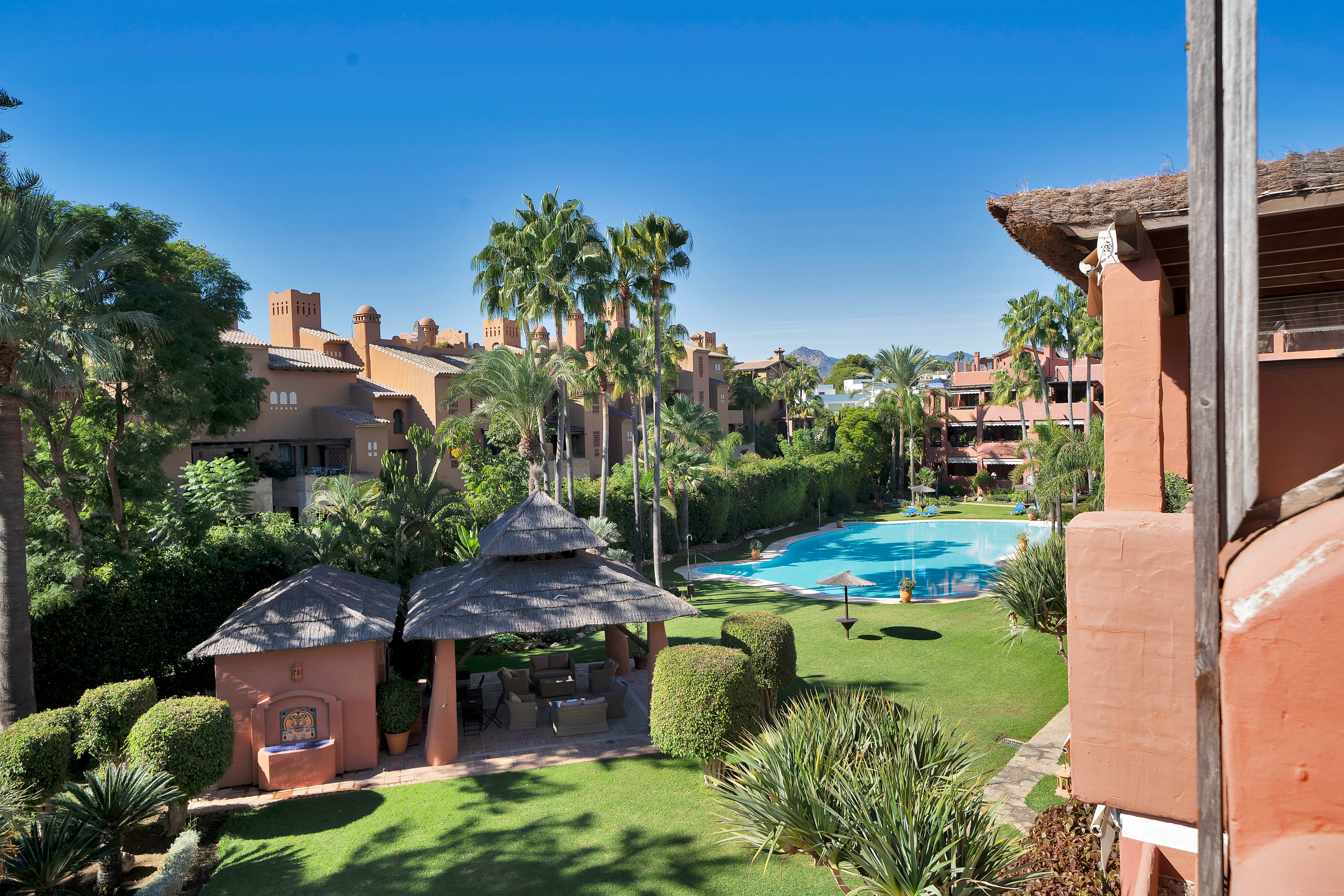 Triplex · San Pedro de Alcantara · (bella00193)
