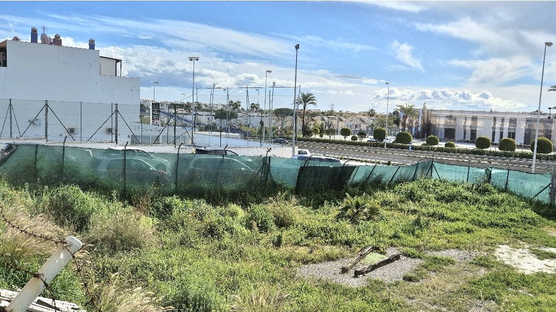 Plot · Estepona · (bella00209)