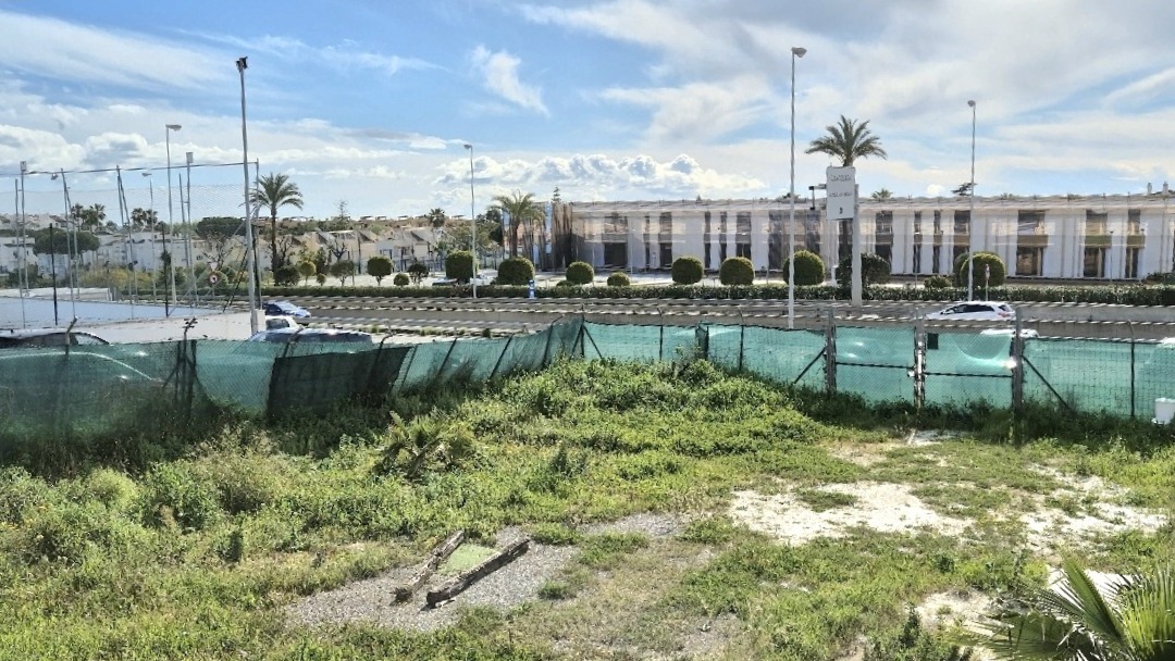 Plot · Estepona · (bella00209)