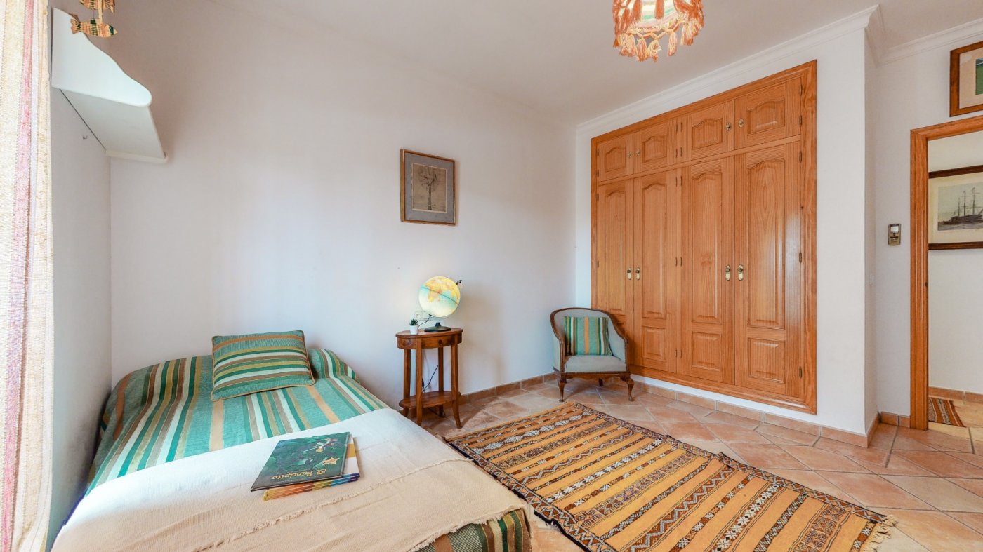 Villa · San Martin del Tesorillo · (bella0008)